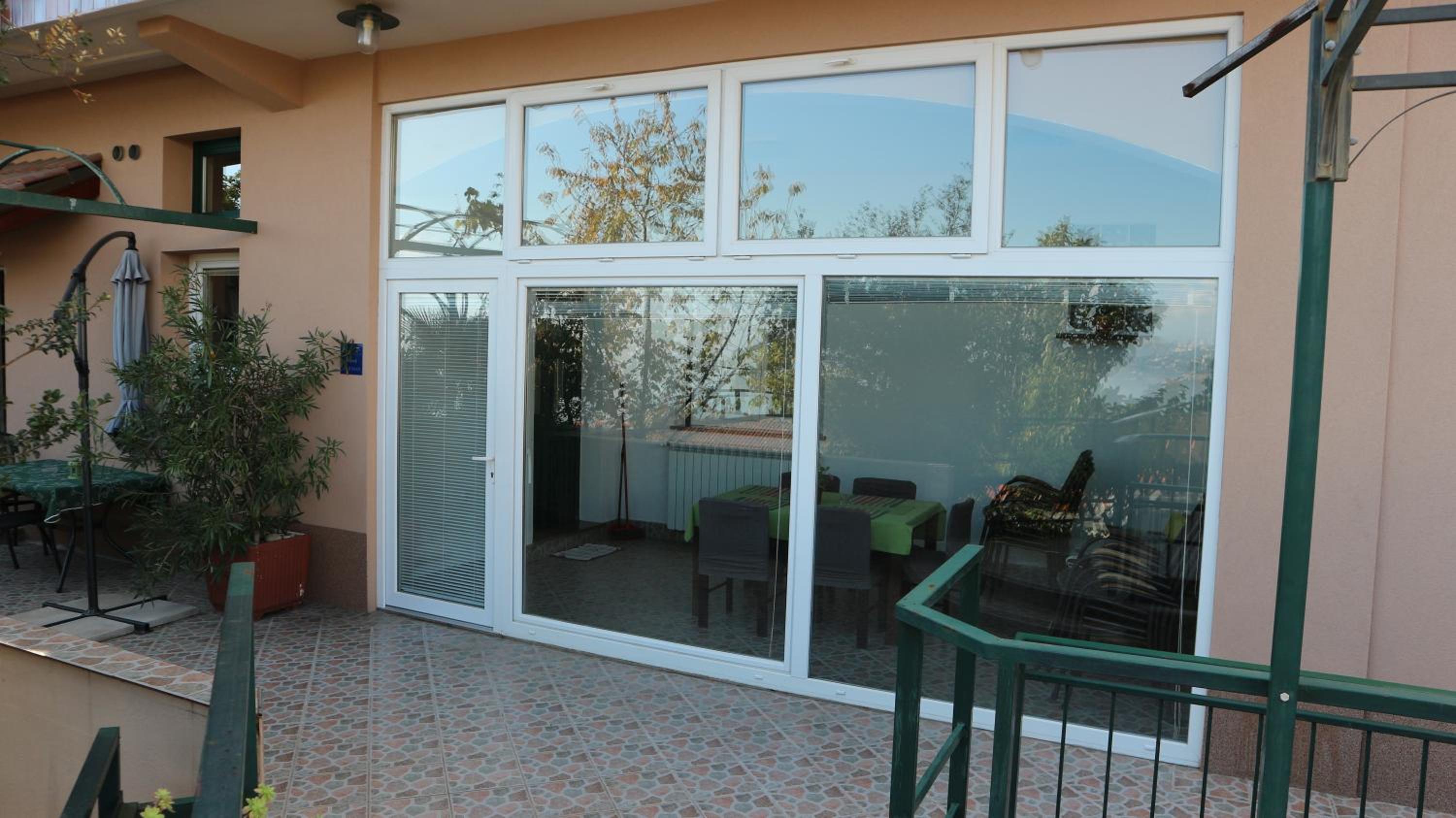 Apartments Komel II
