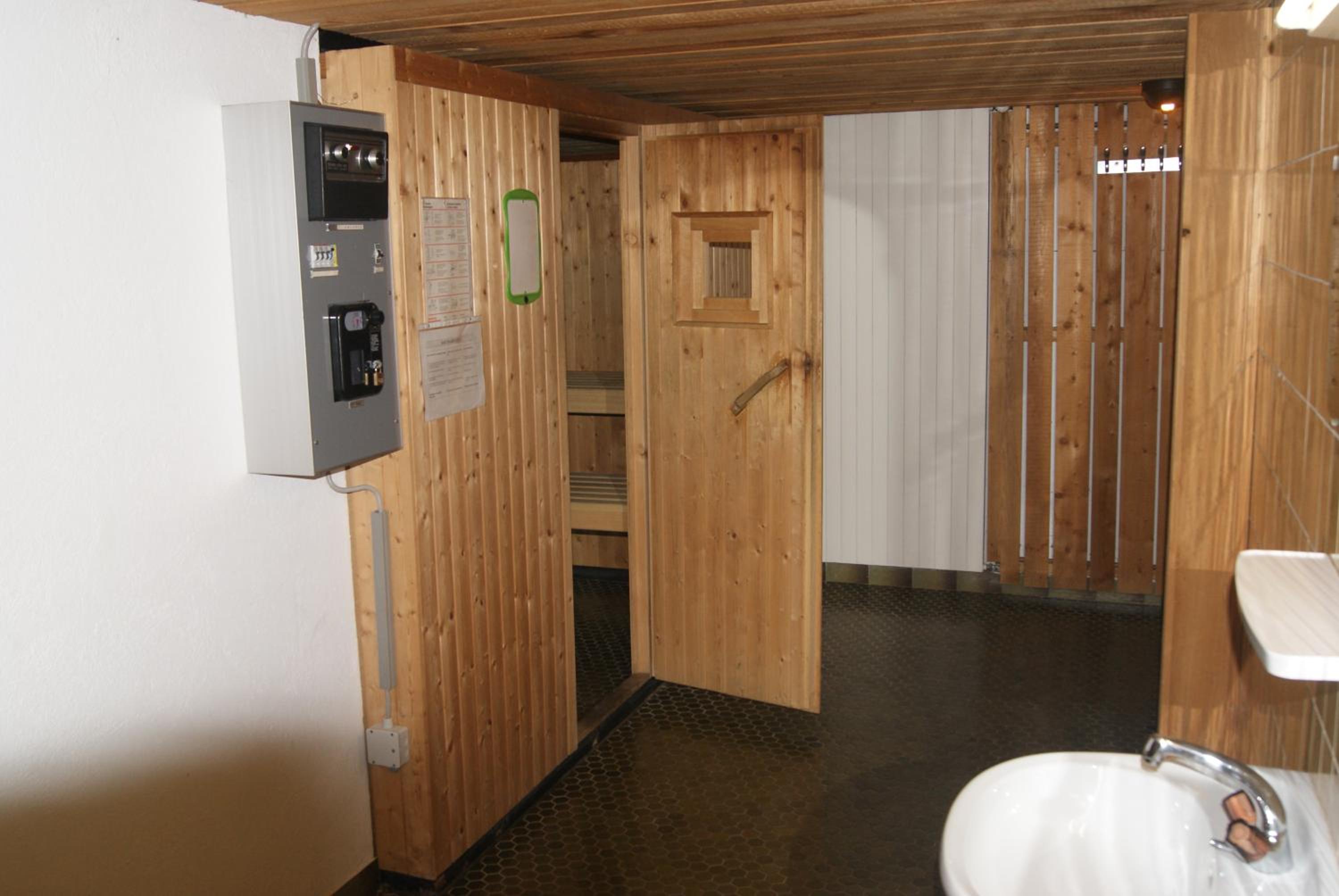 Les Collons1800- Bel appart 2pièces-4 pers-piscine-sauna-parking int-Wifi gratuit view 4