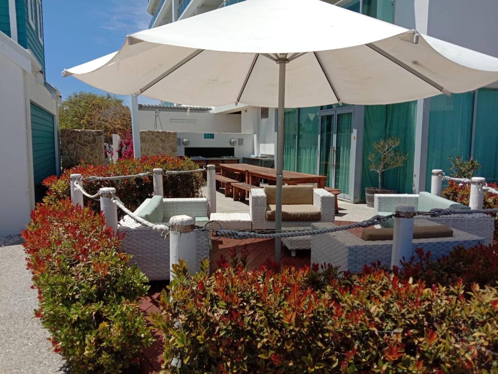 A 406 FANTASTIC OCEAN BEACH and MARINA VIEW APT - MANDURAH