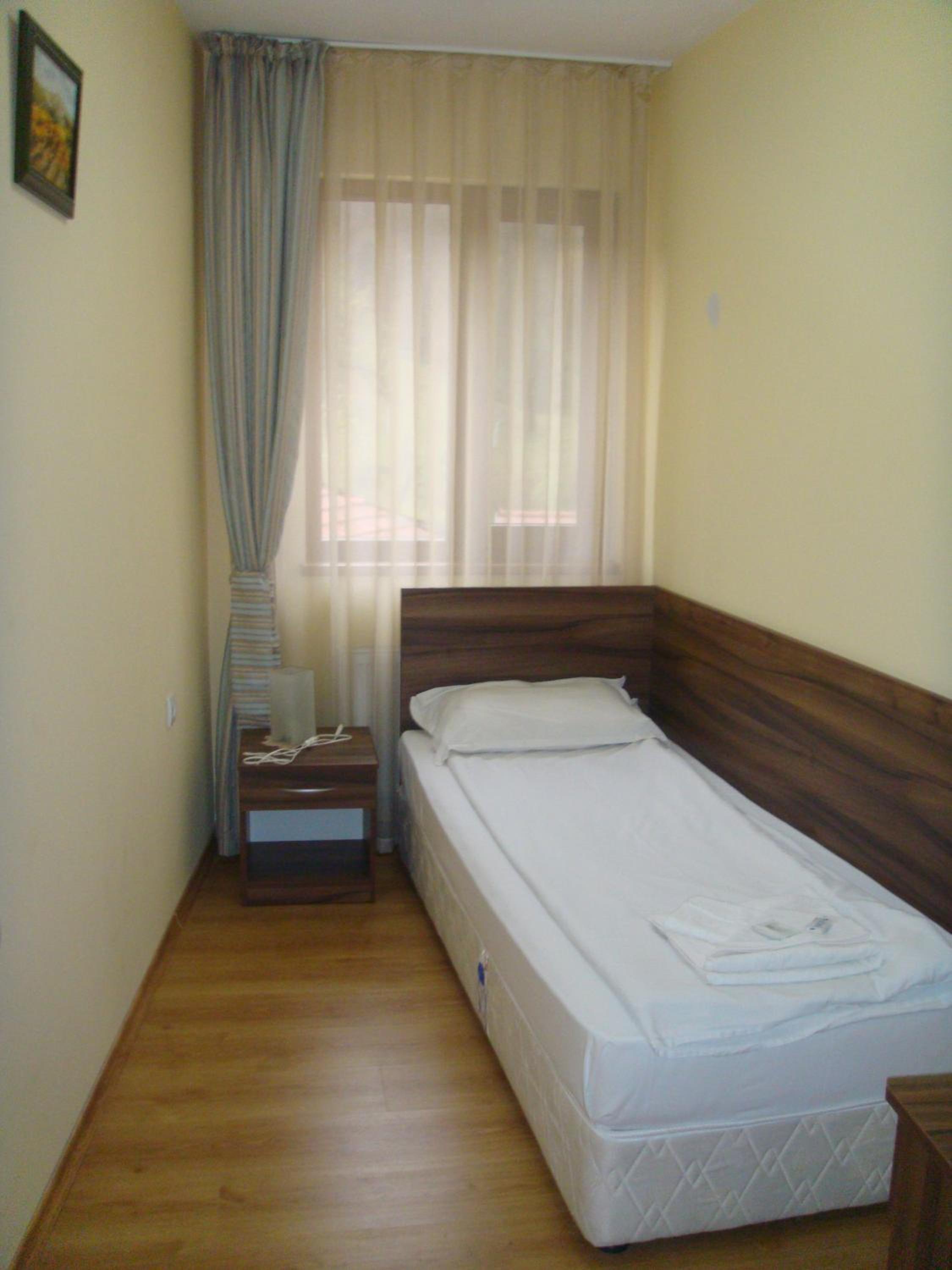 Hera Guest House