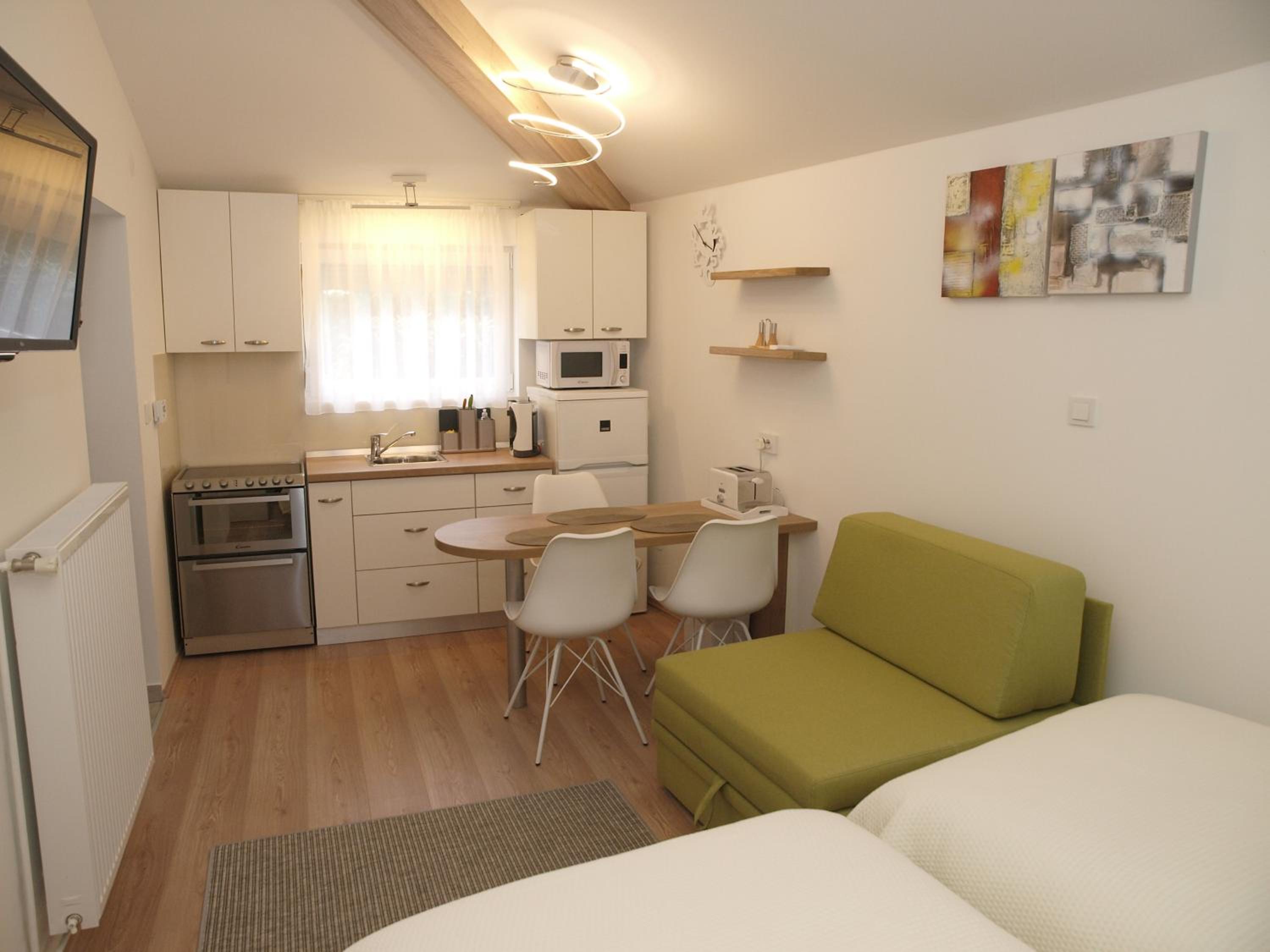 Cozy Studio Apartment Tian in Zagreb