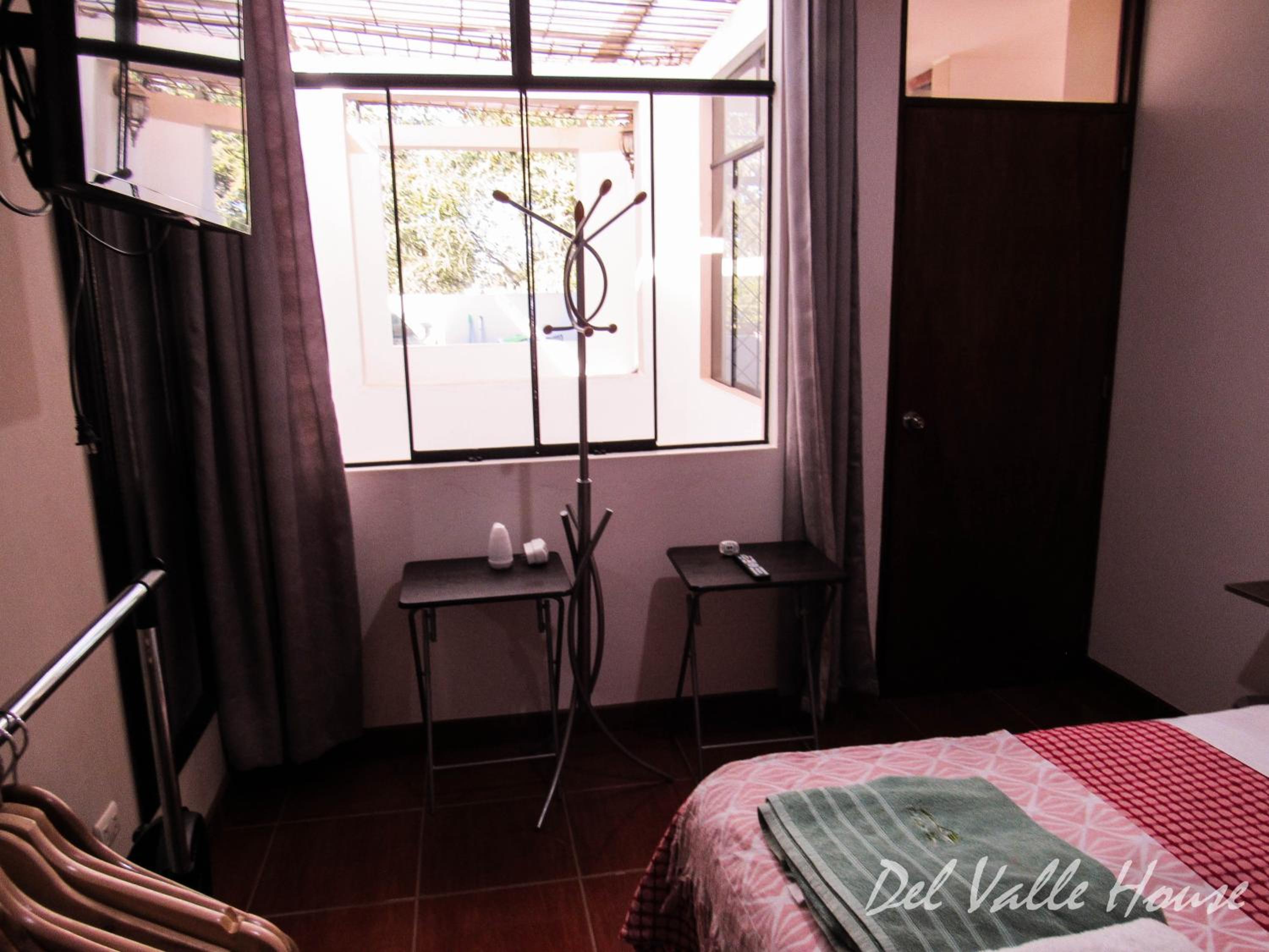 Del Valle House