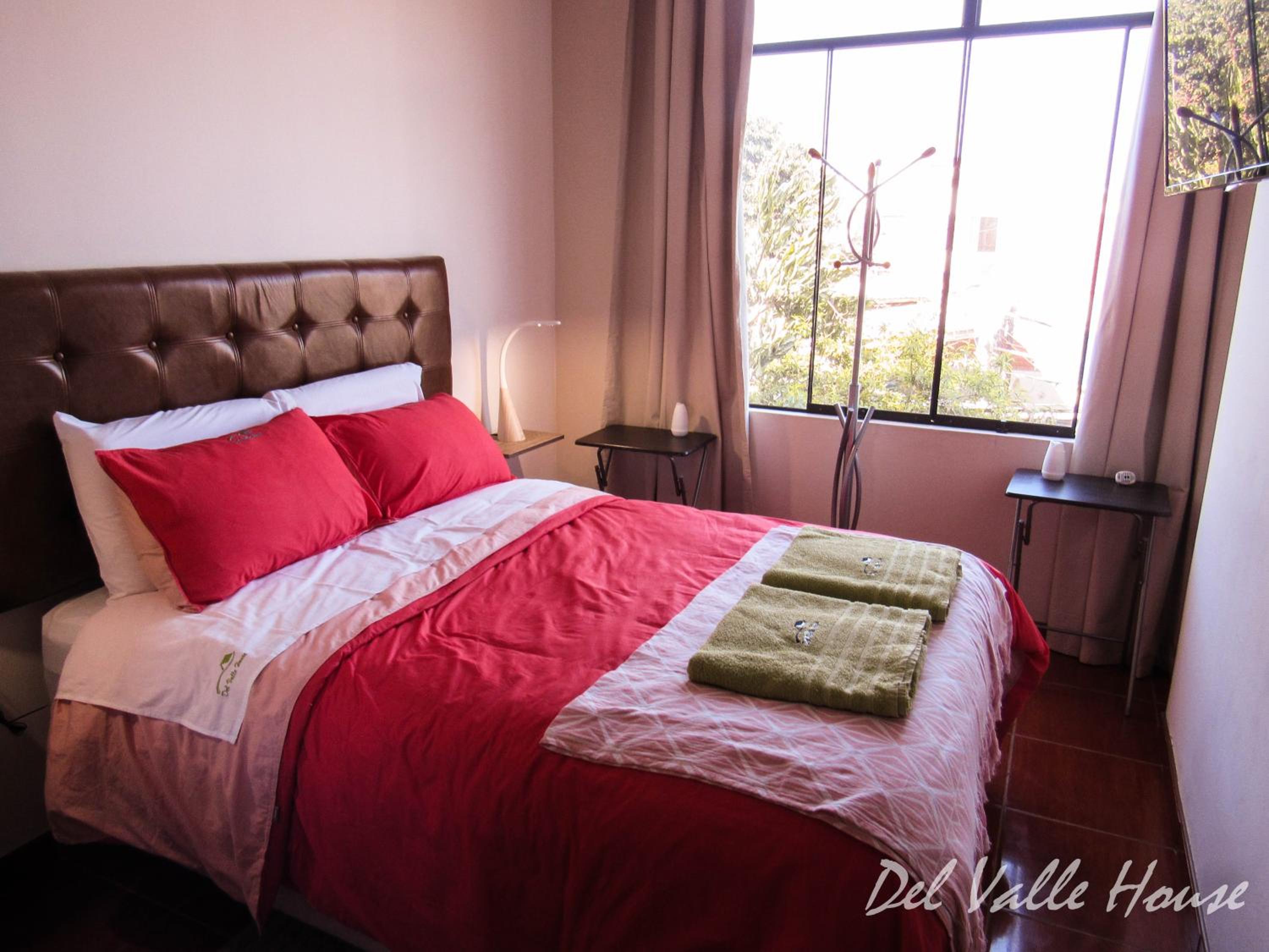 Del Valle House