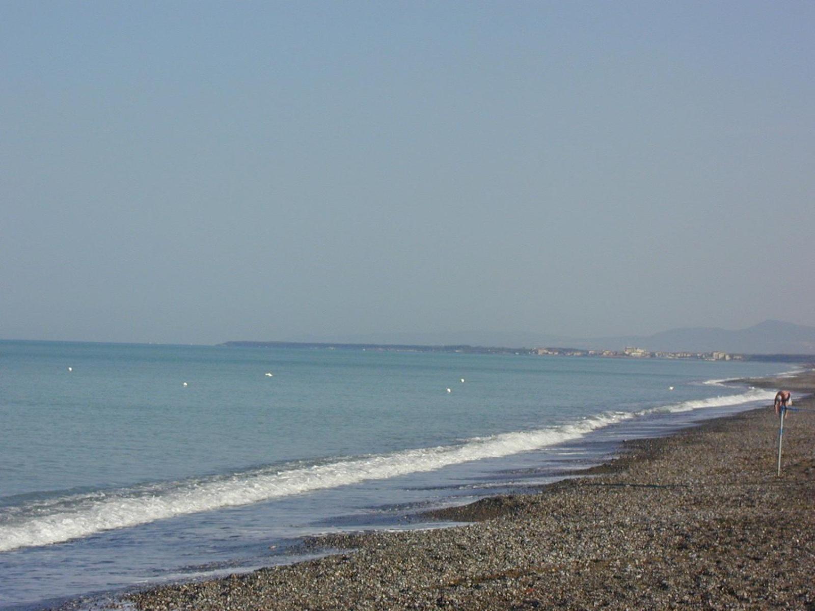 Camping Free Beach