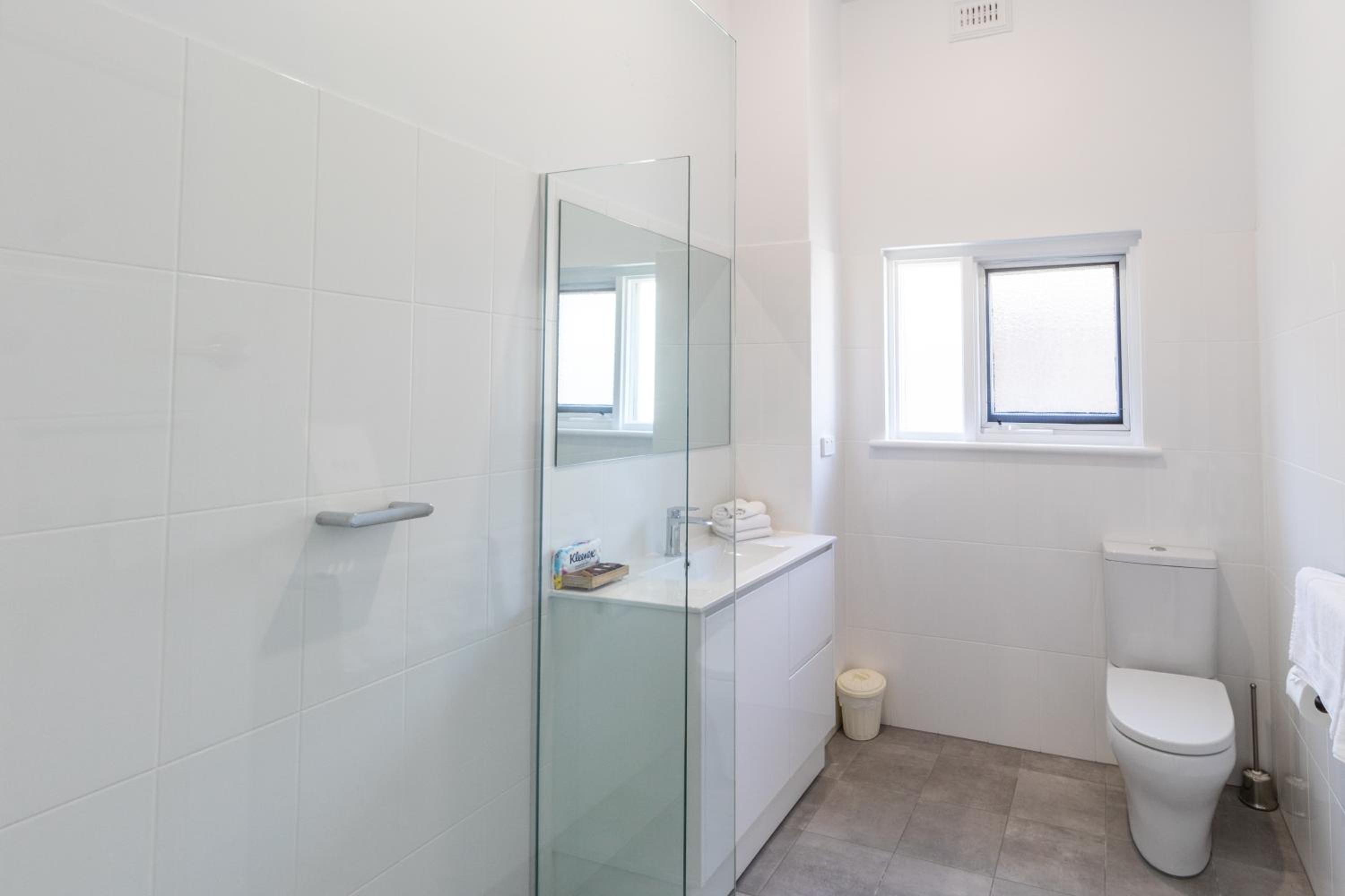 Bayview Apartments Glenelg