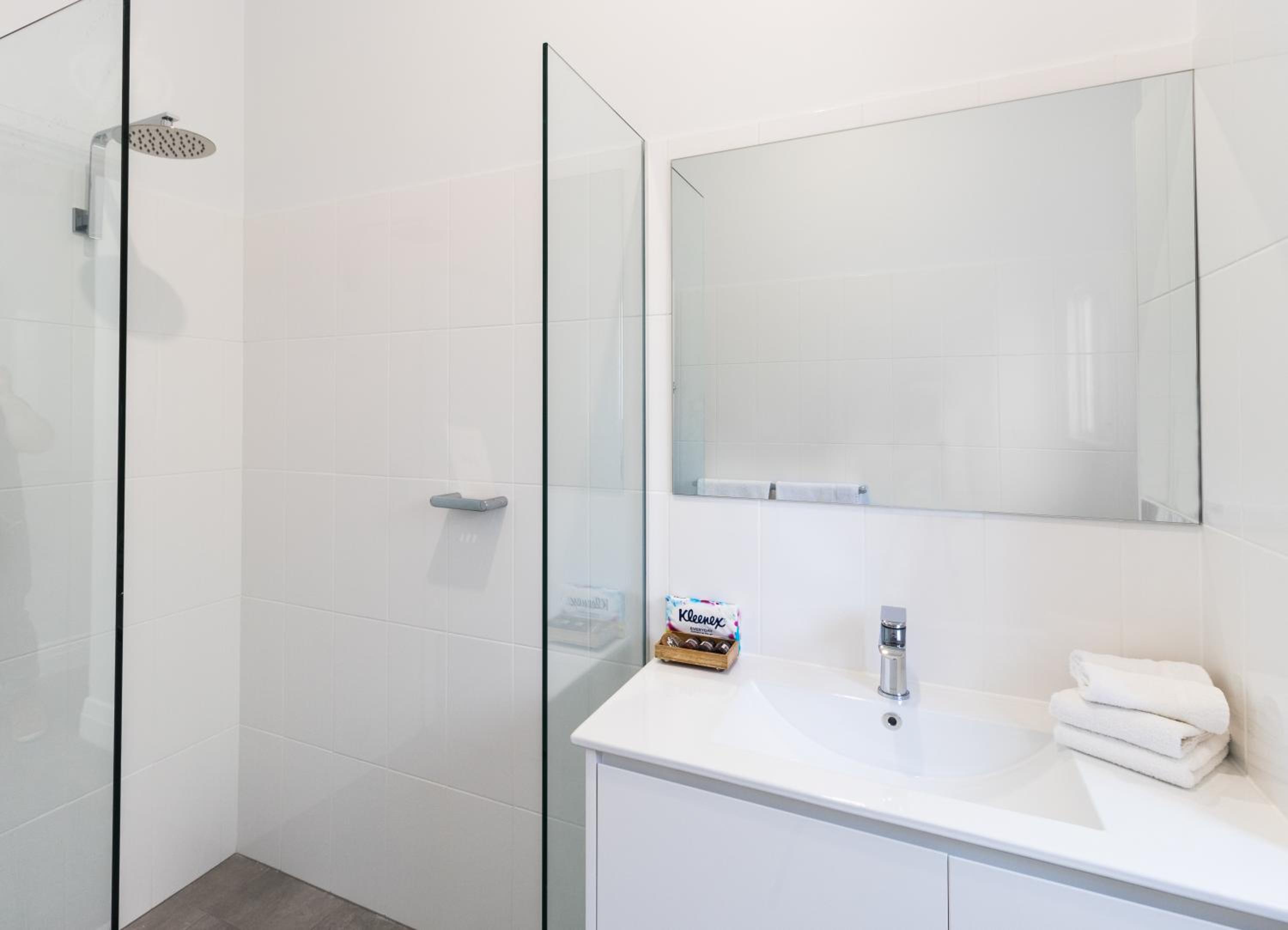 Bayview Apartments Glenelg