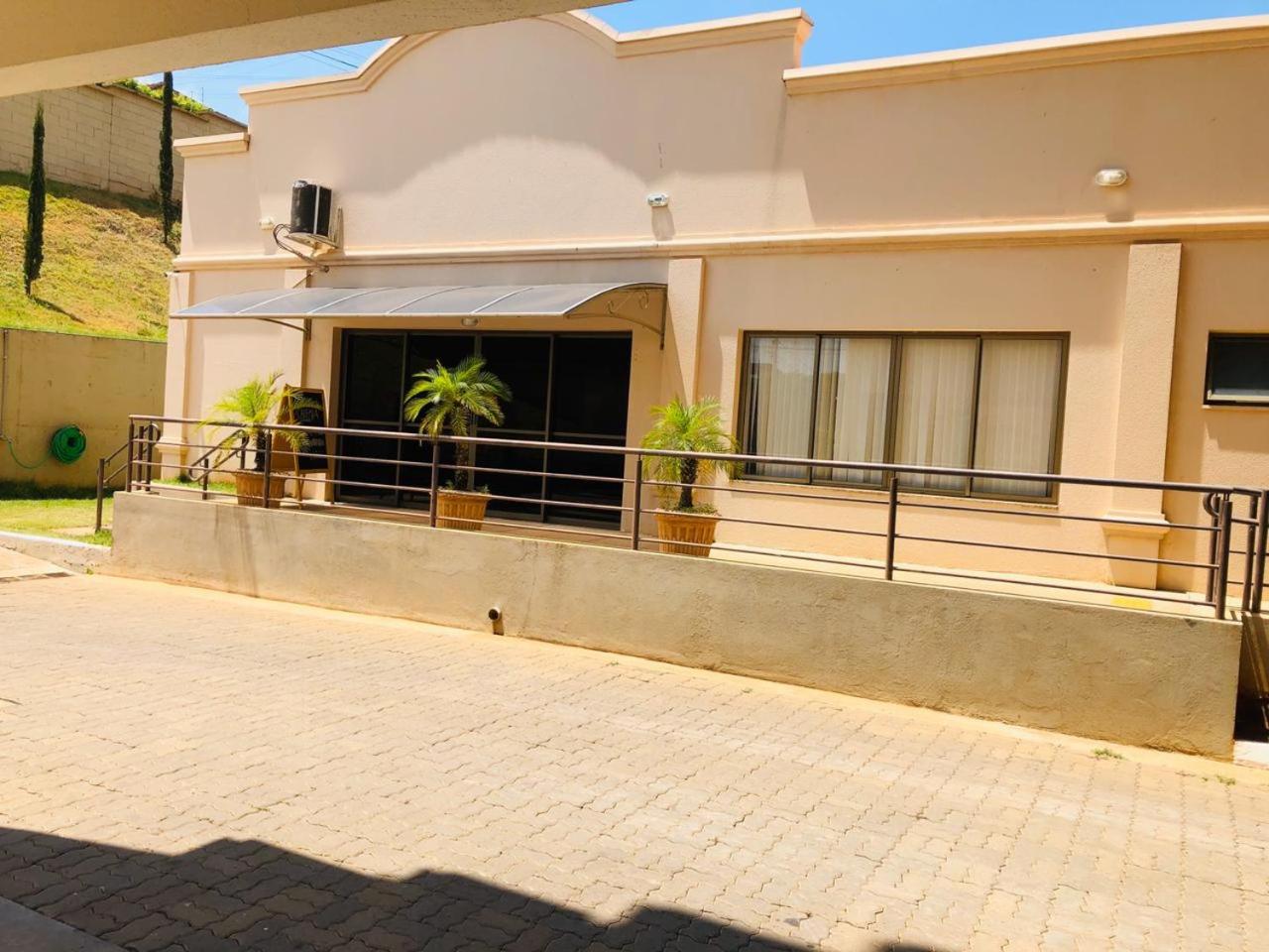 Apartamento com piscina !!!!