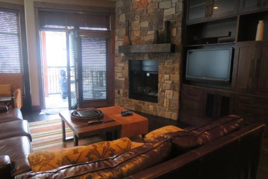 Lake Tahoe Vacations - Northstar Village Lodge , Welk Resort Villas Truckee - Property Image 2