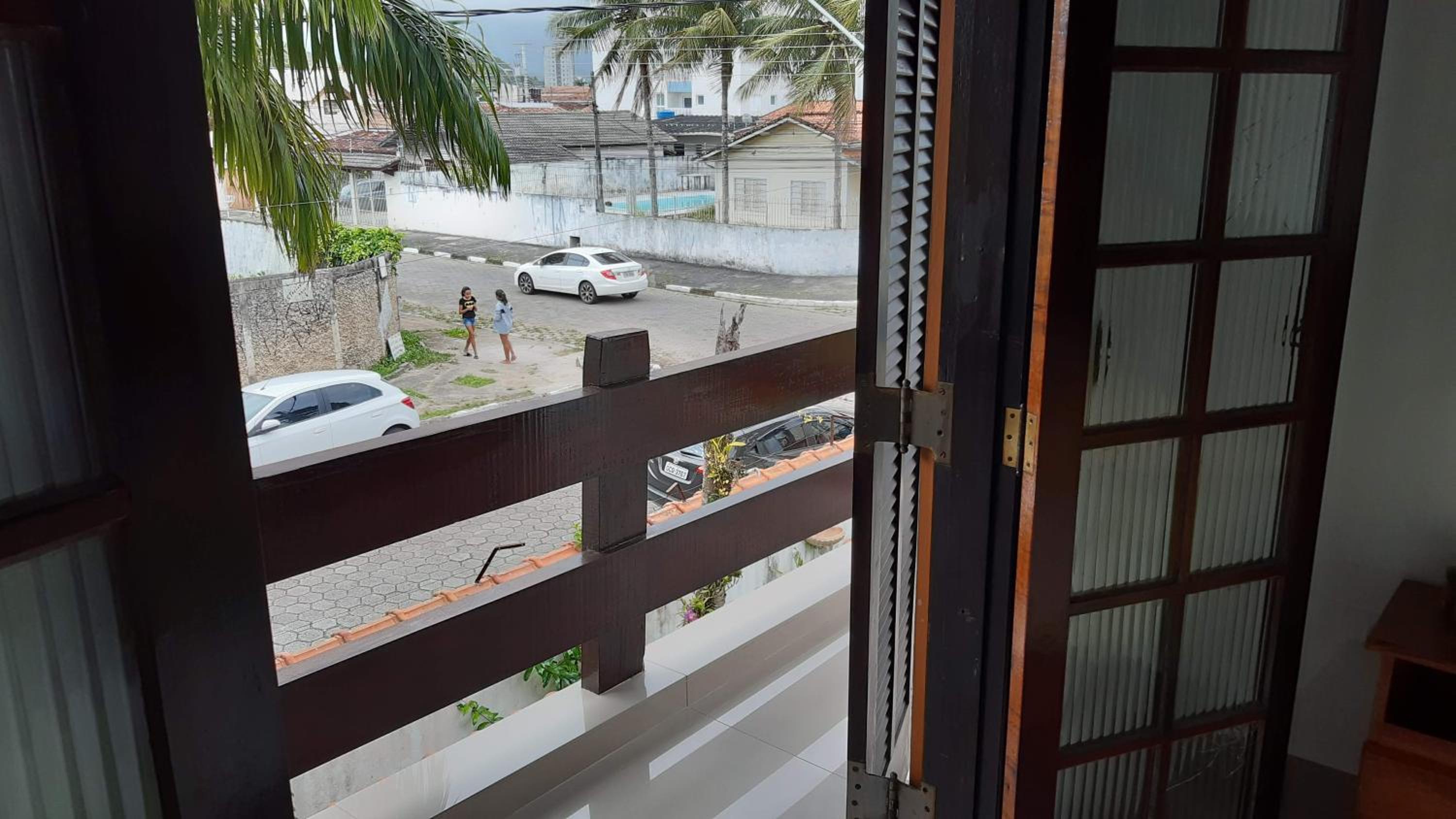 Casa a 150 m da Praia Martins de Sá