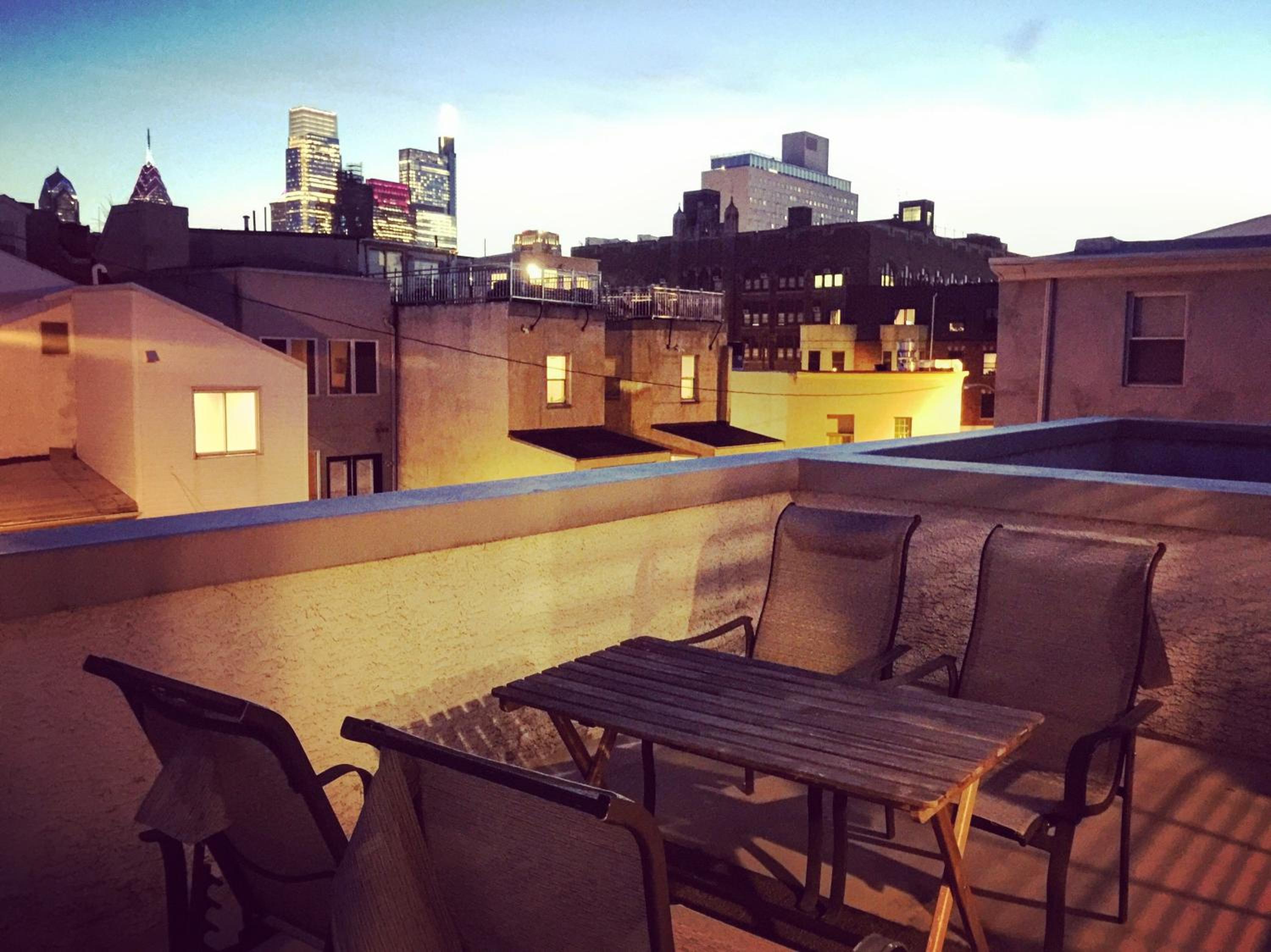 AF Stays - Philadelphia 1210 Mt Vernon St view 5
