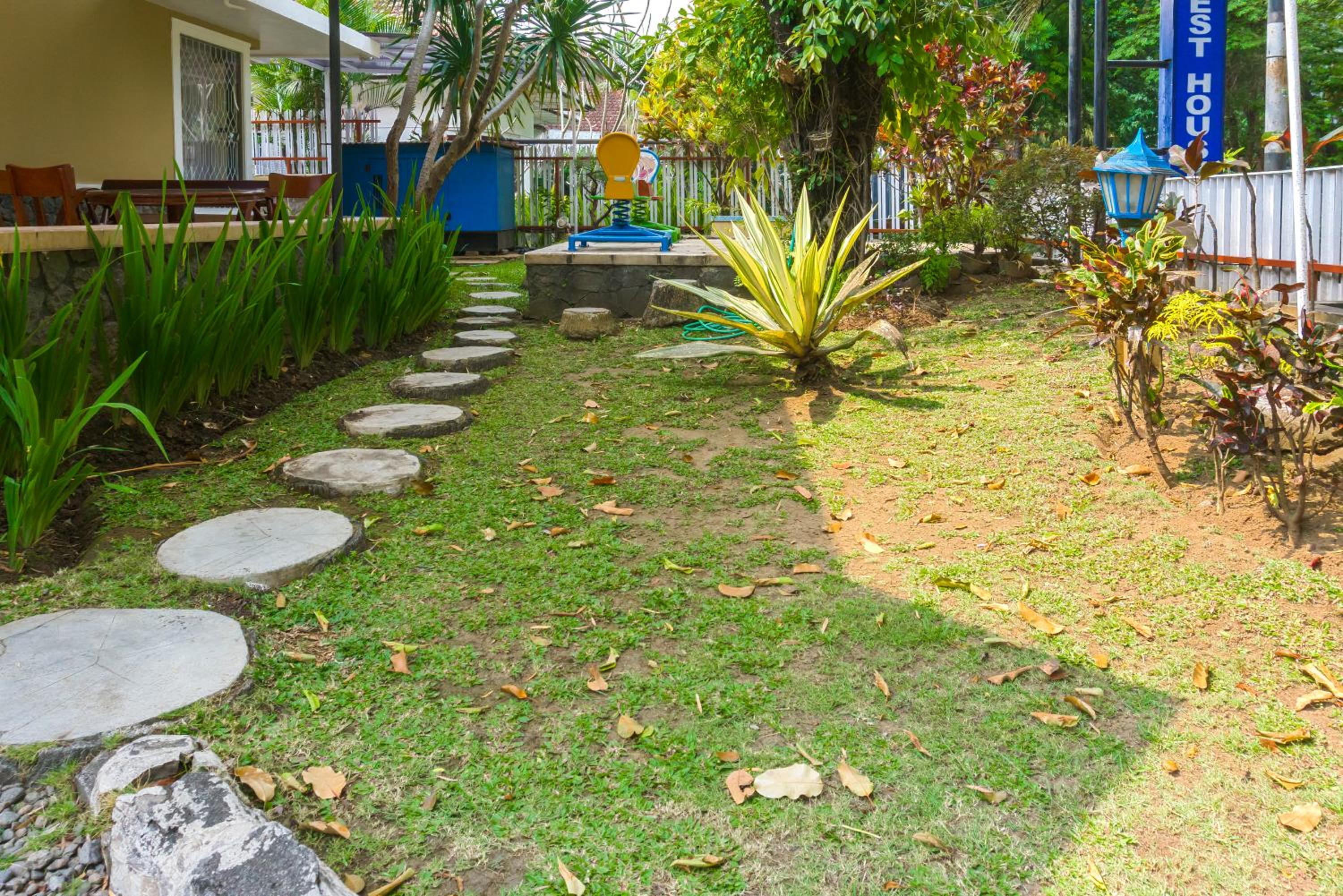 RedDoorz Plus near Brawijaya Museum, 말랑 - 18