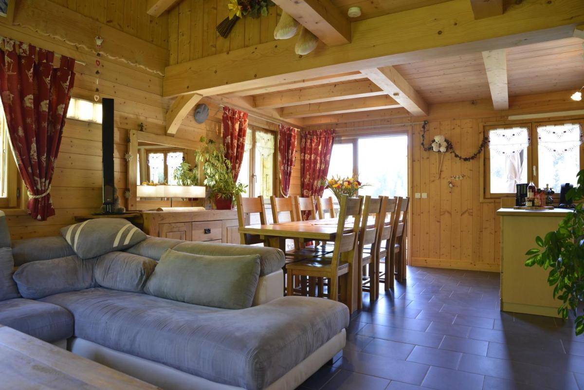Chalet L'étale view 2