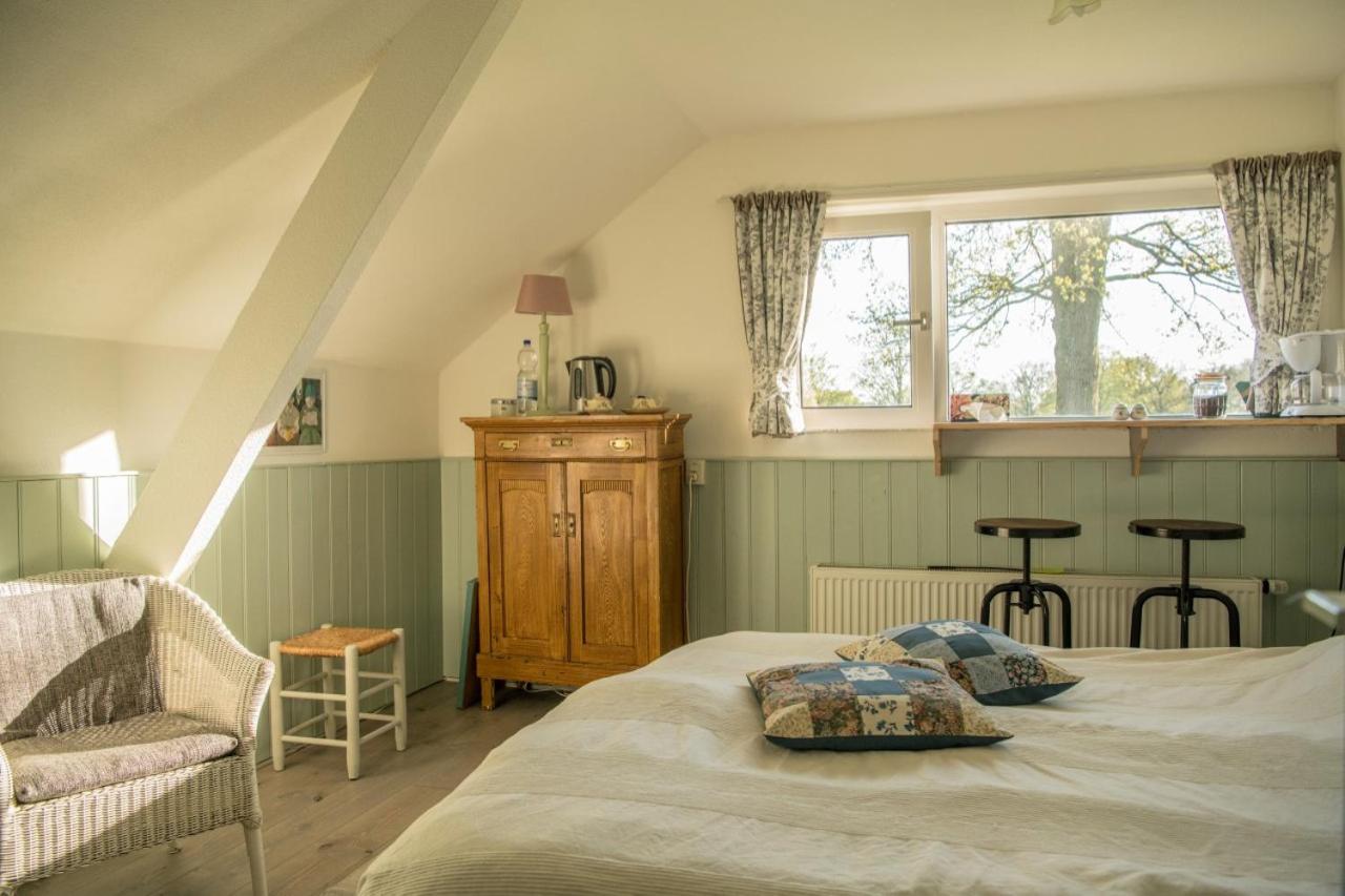 boerderijkamer Korenbloem view 3