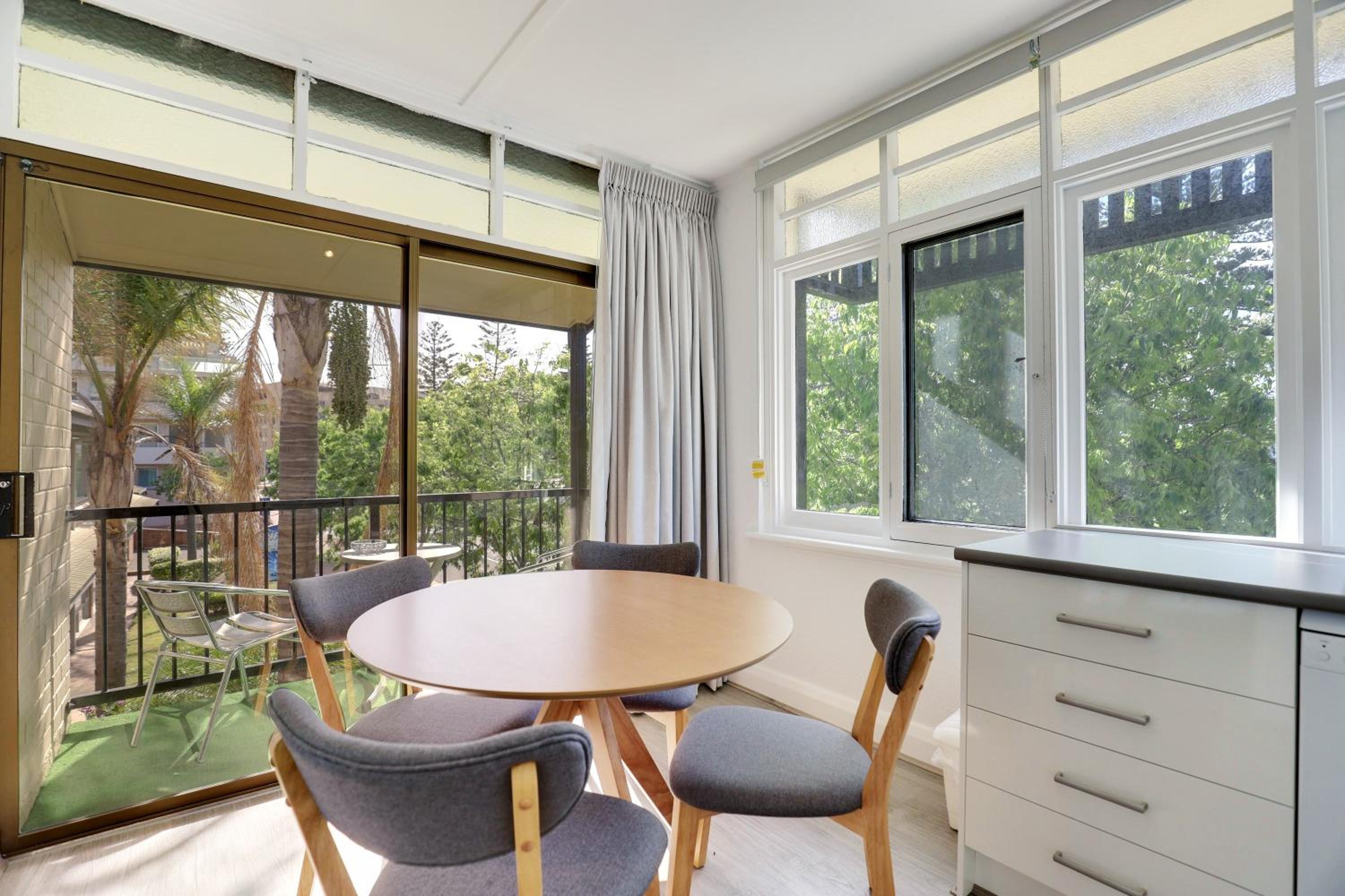 Bayview Apartments Glenelg