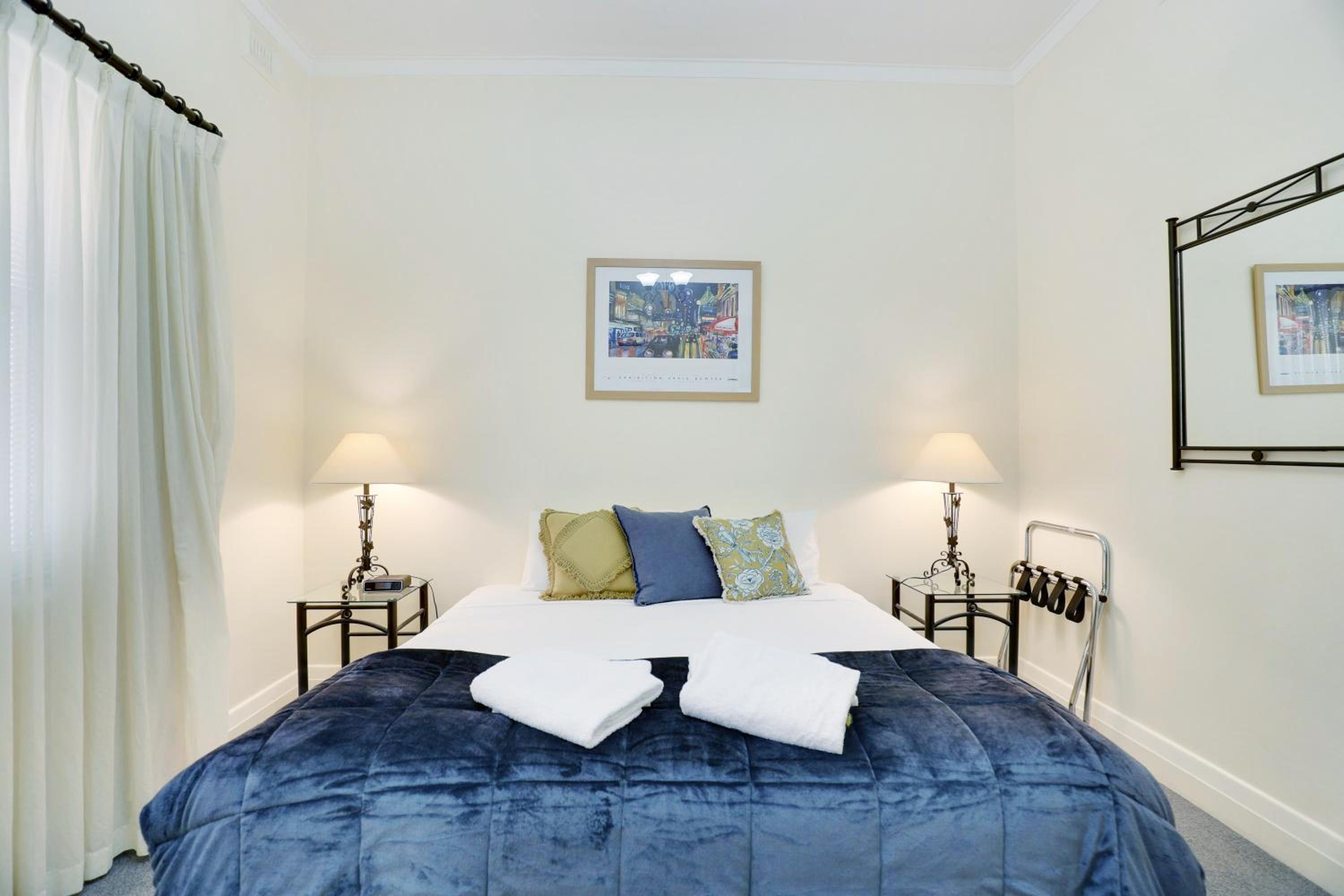 Bayview Apartments Glenelg