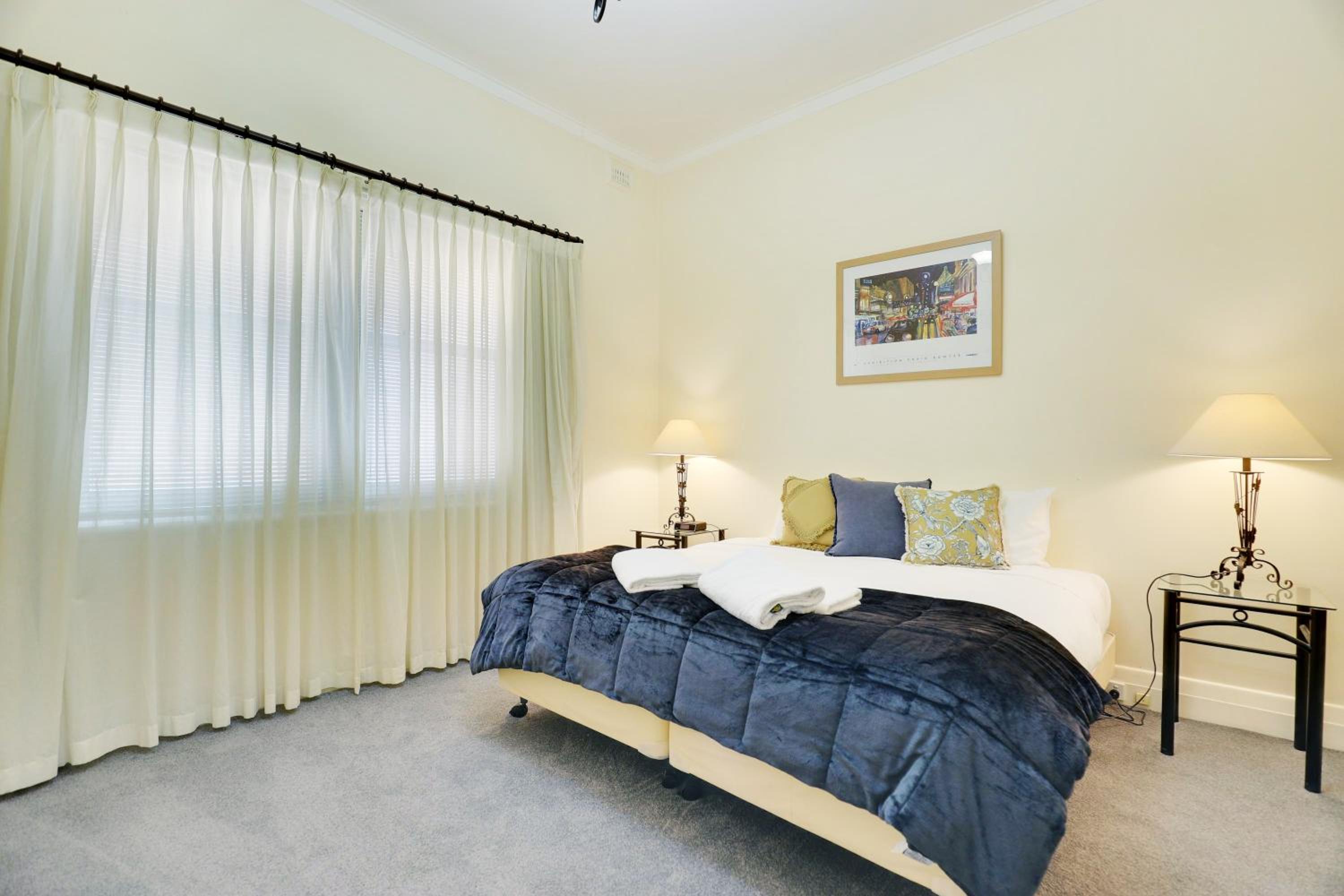 Bayview Apartments Glenelg