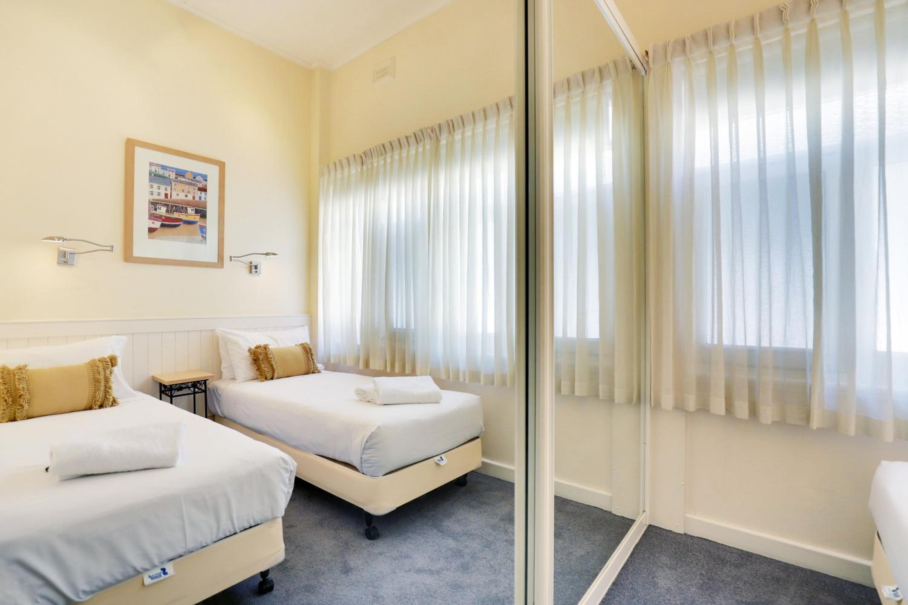 Bayview Apartments Glenelg