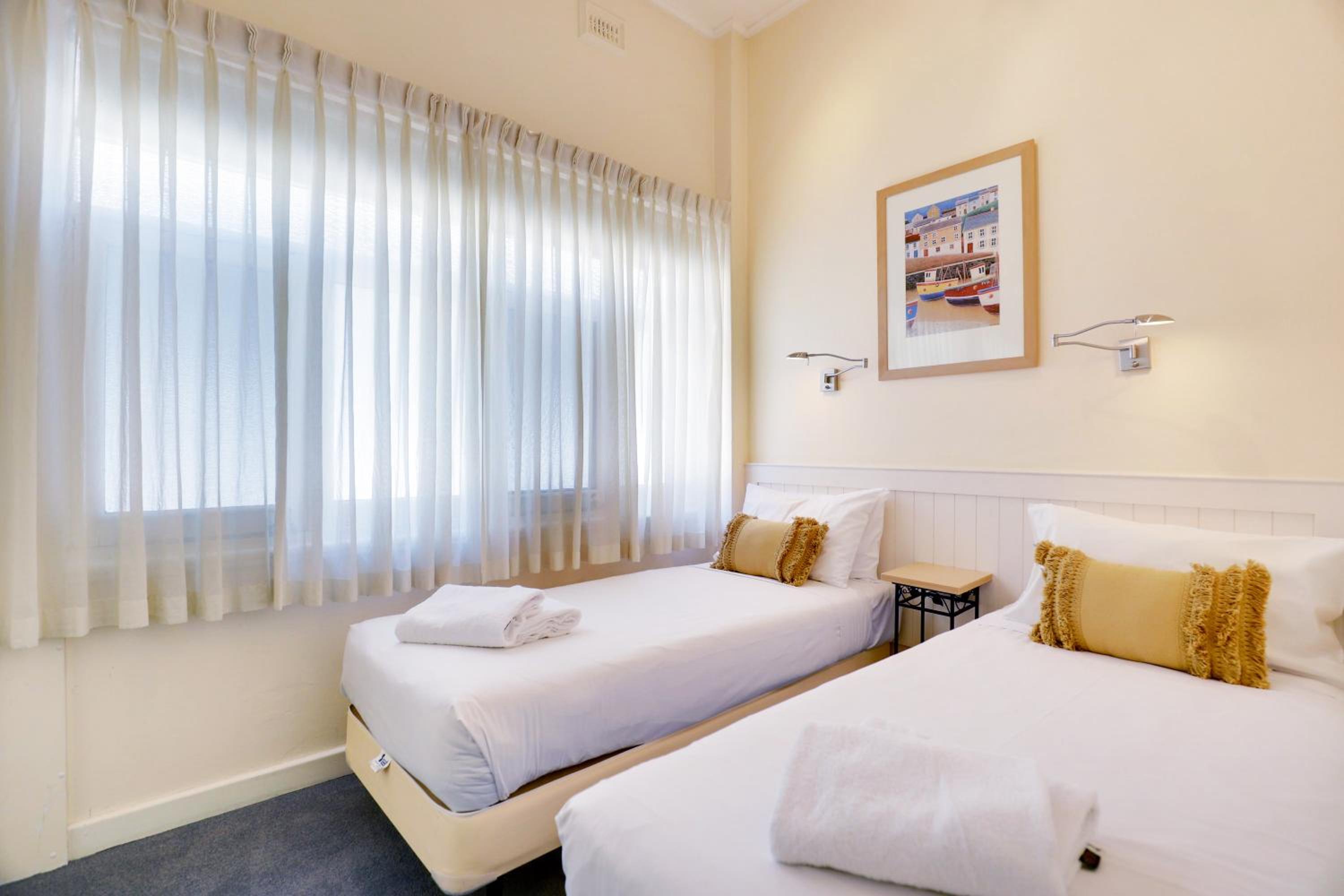 Bayview Apartments Glenelg
