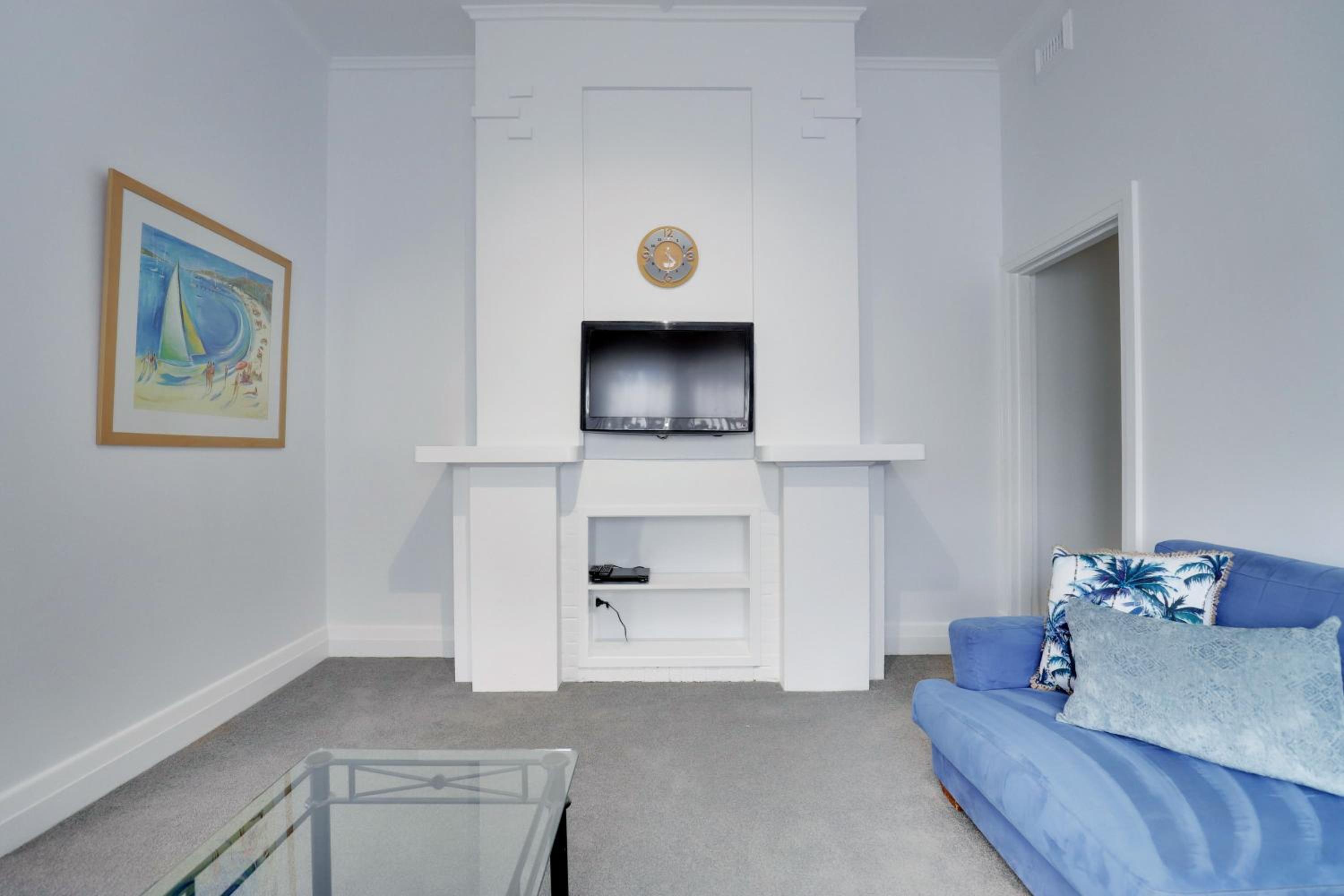 Bayview Apartments Glenelg