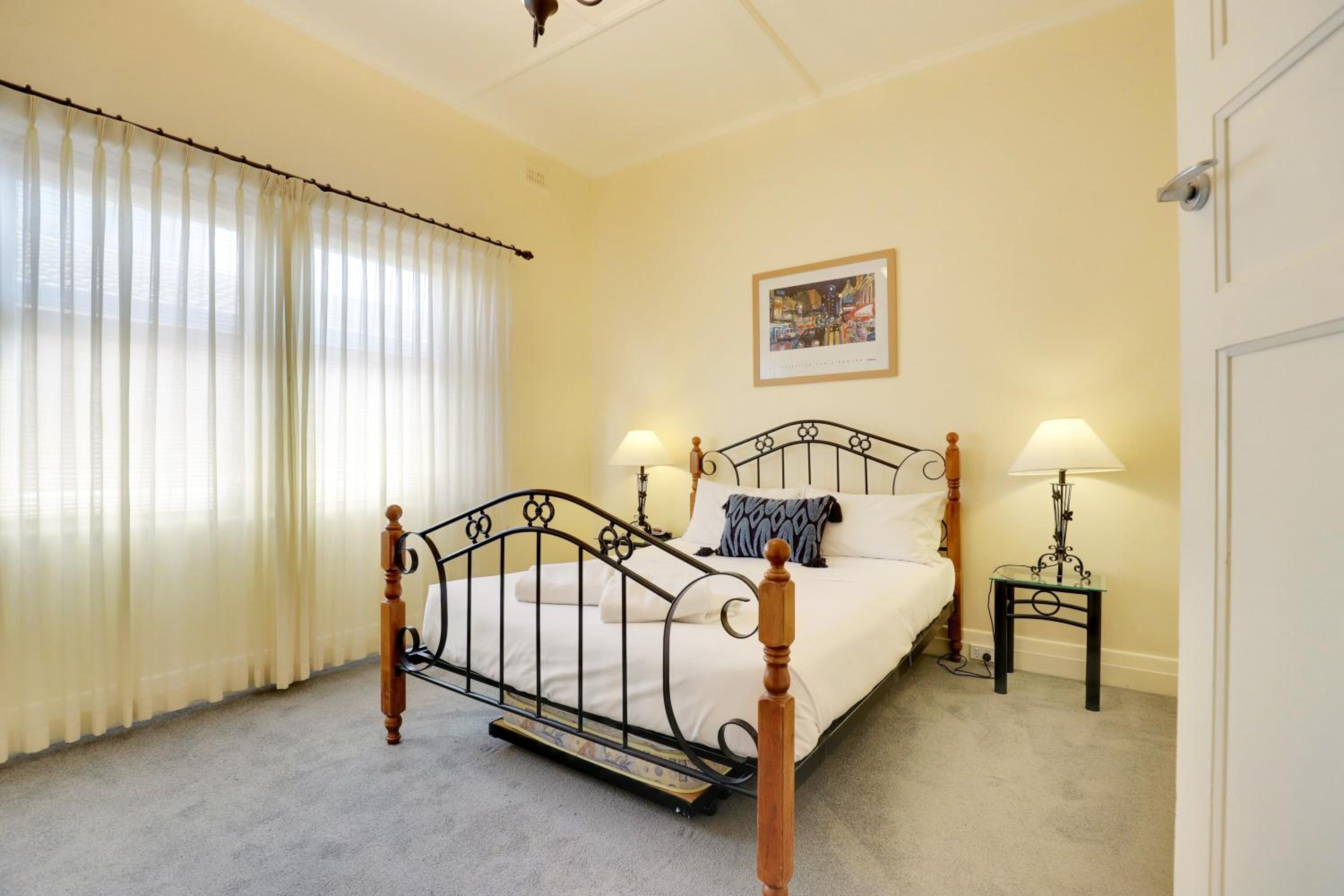 Bayview Apartments Glenelg