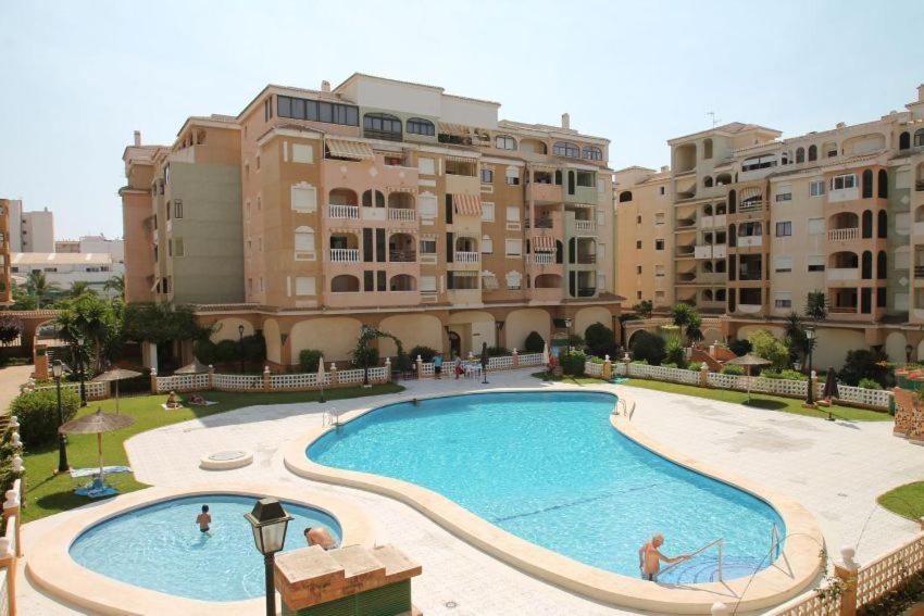 Apartment to rent in Costa Blanca photo 2