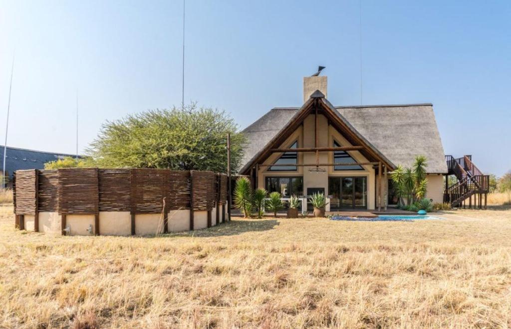 Zebula 4 bedroom house IS12 view 3