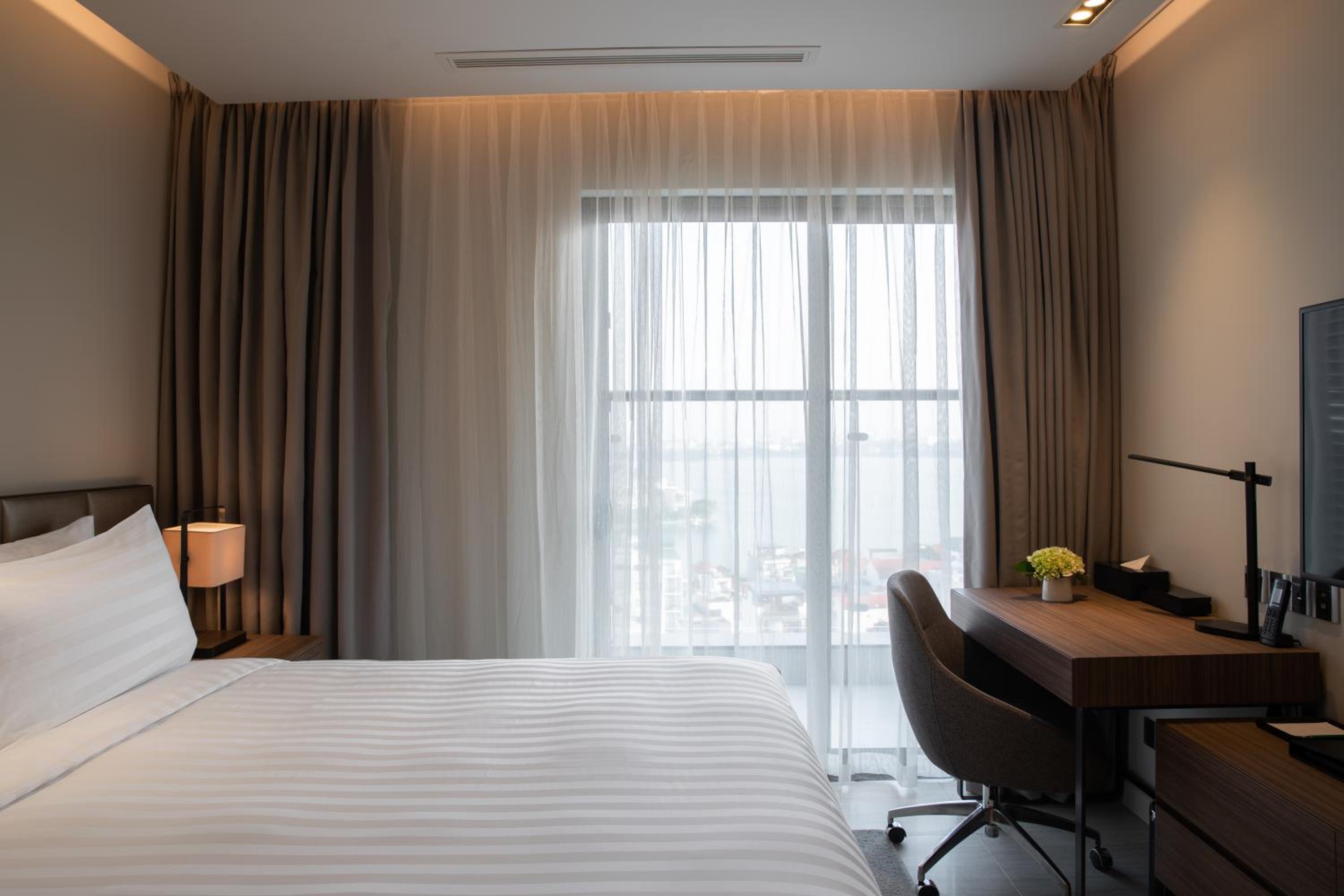 Oakwood Residence Hanoi