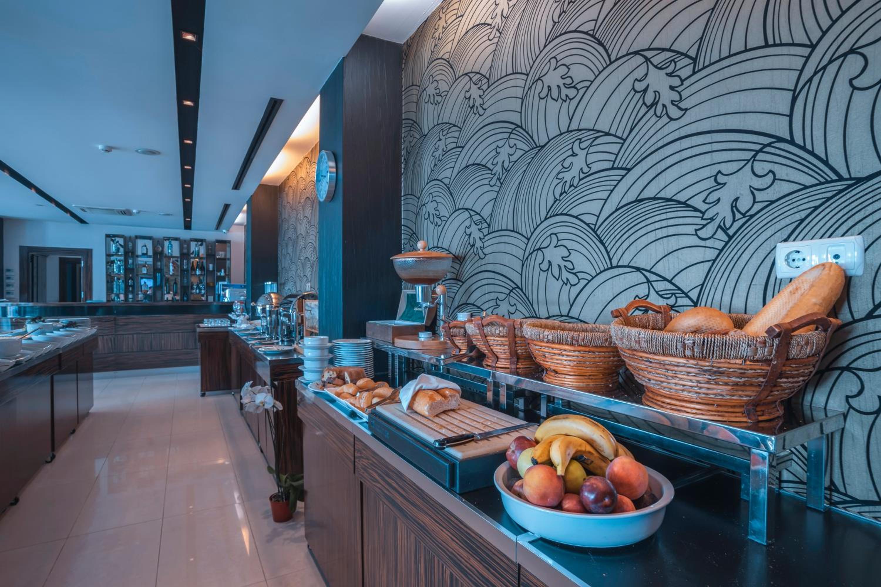 Riva Reşatbey Lüks Otel - Image 17