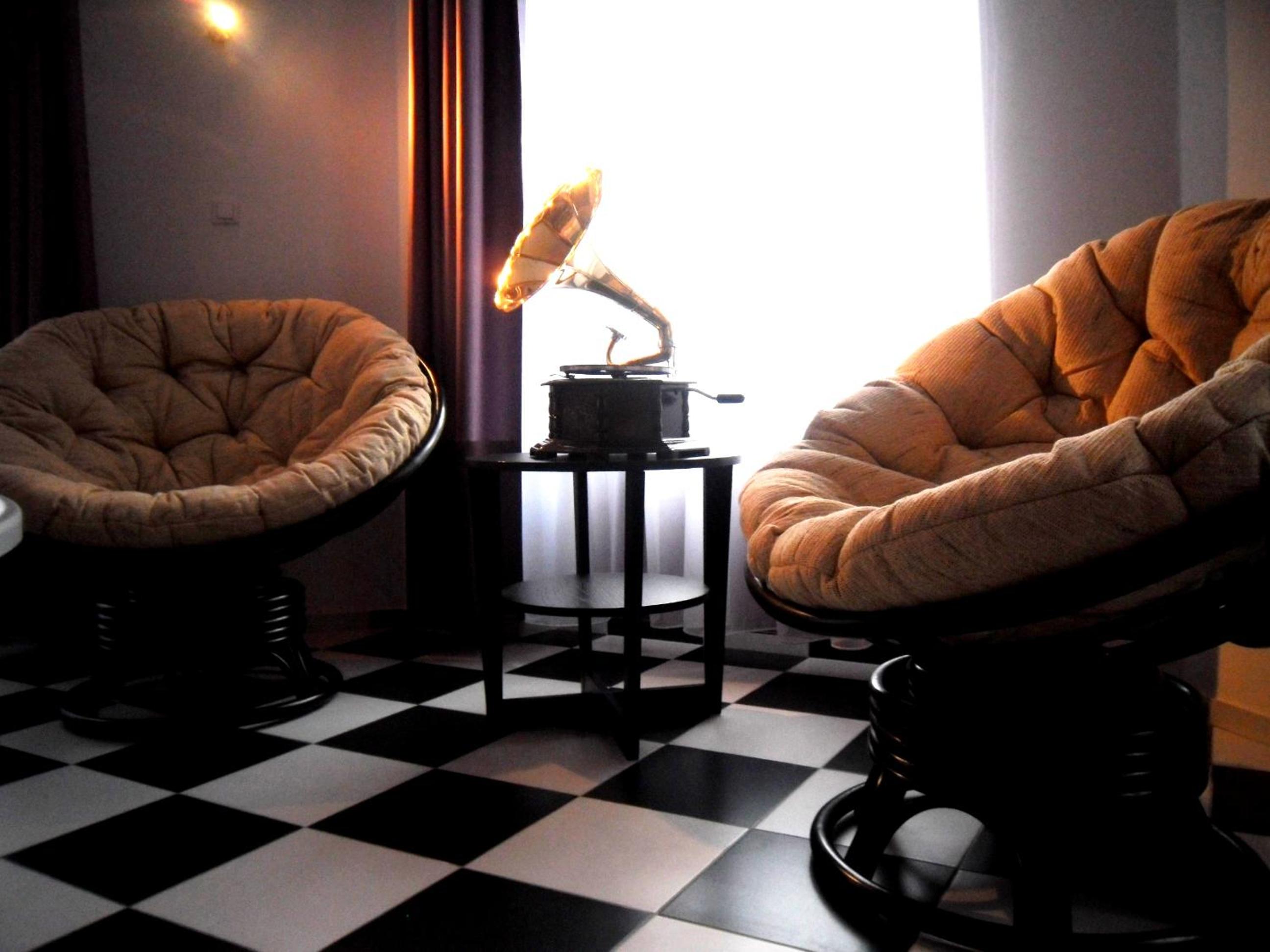 lounge