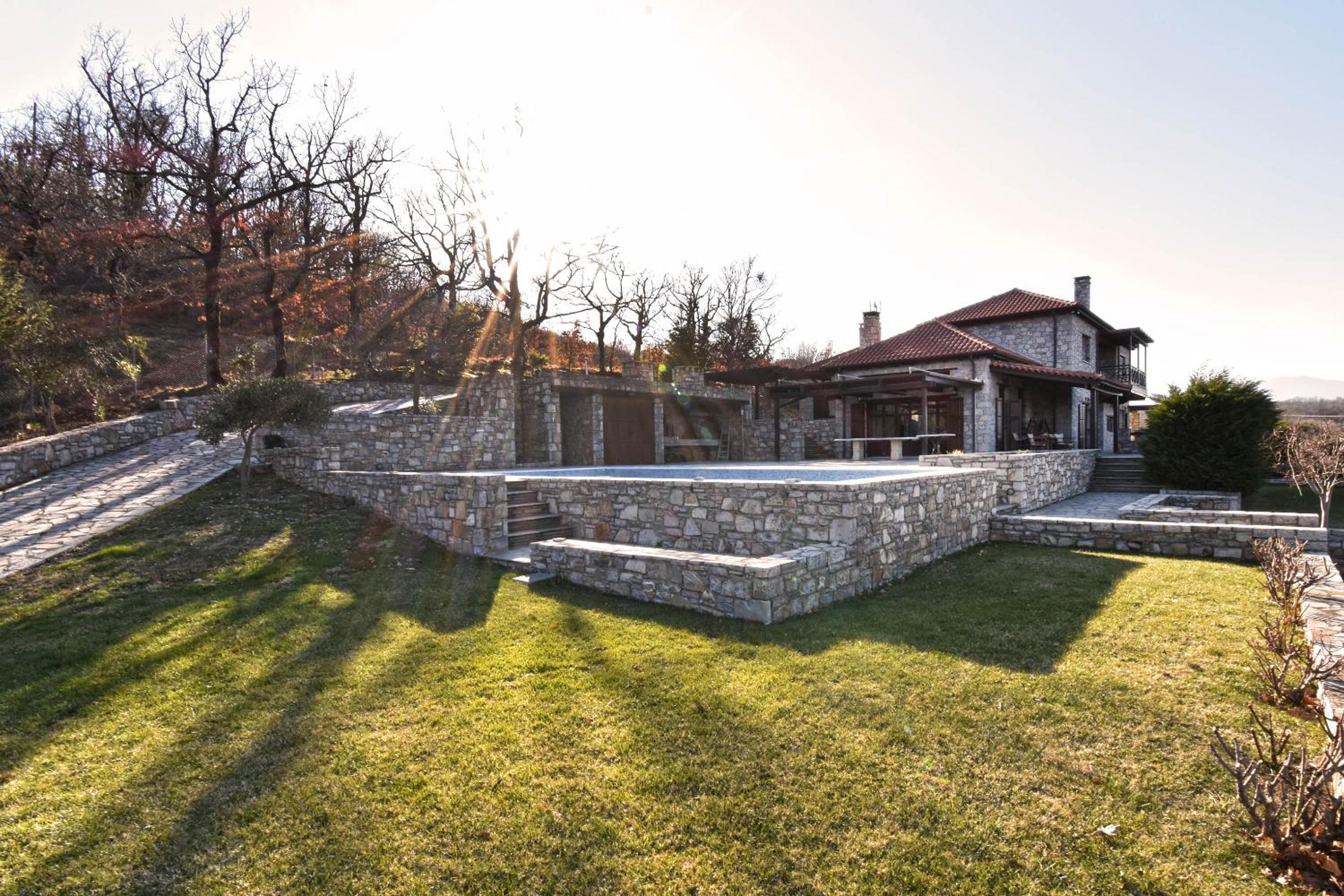 Photo 43