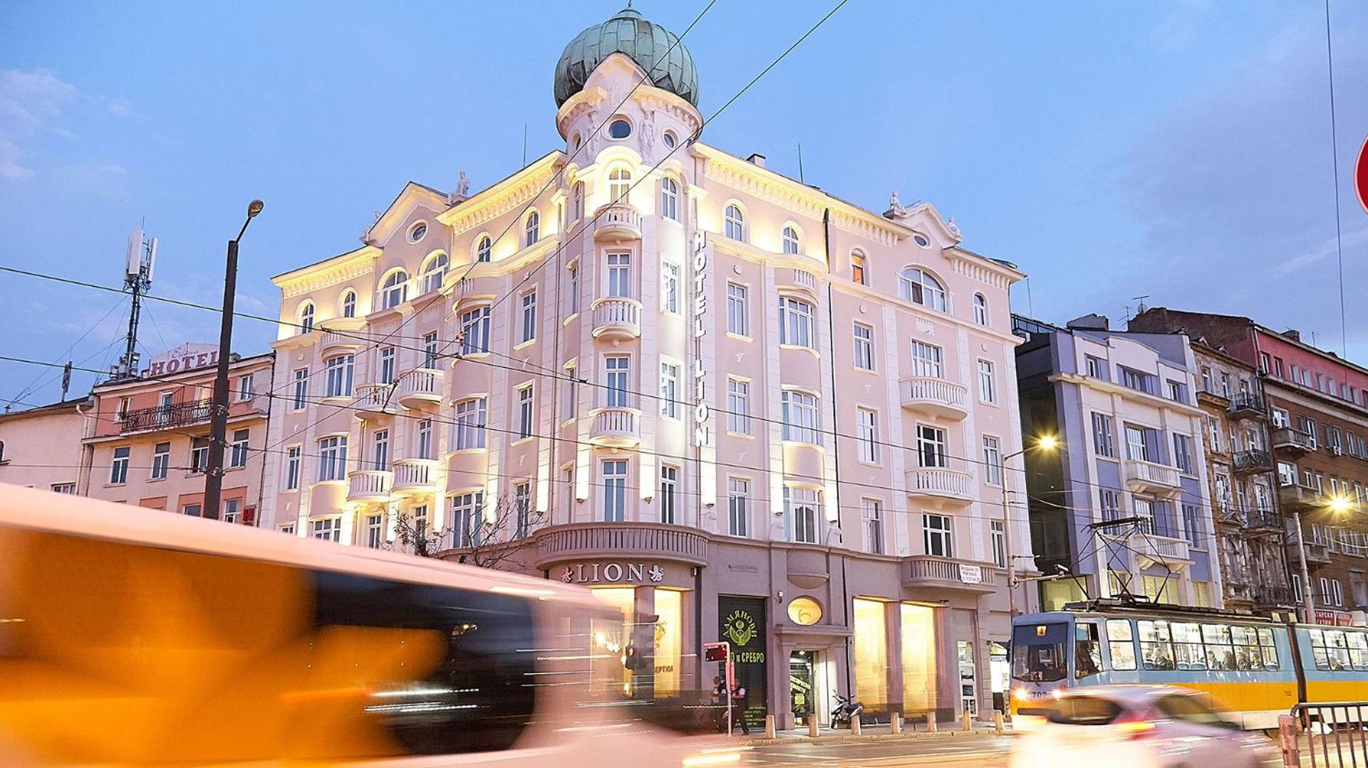 Hotel Lion Sofia - Image 1