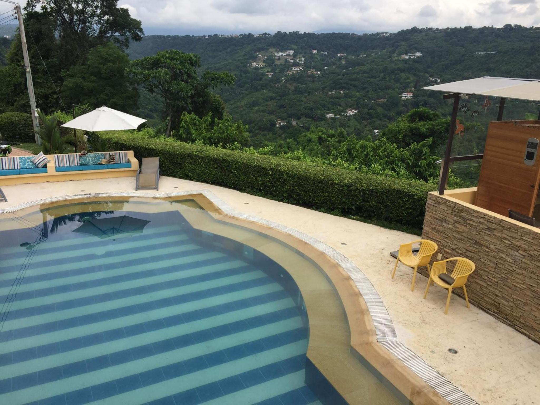 Areca Leisure Centre view 4
