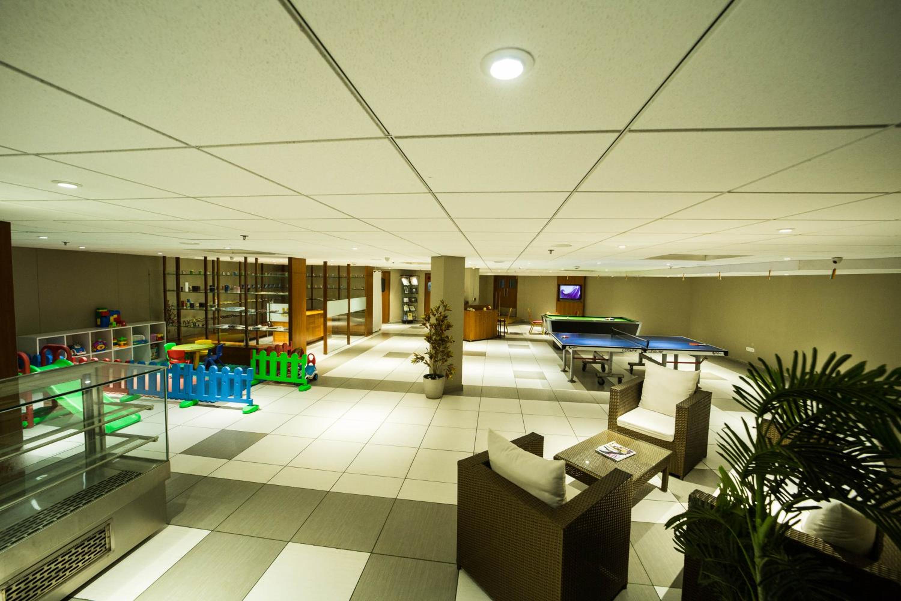 activities & amenities