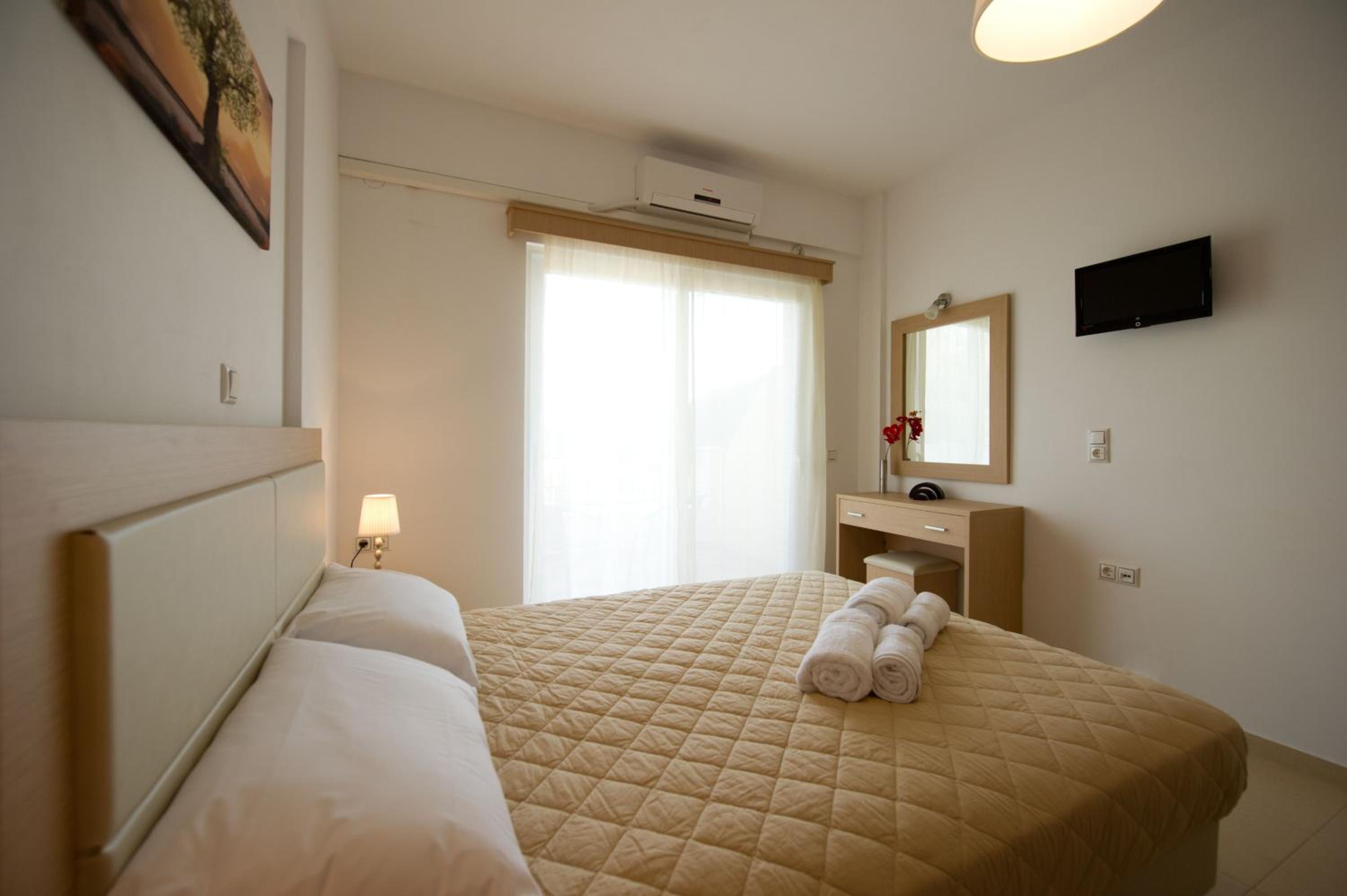 Alexander's House photo 3