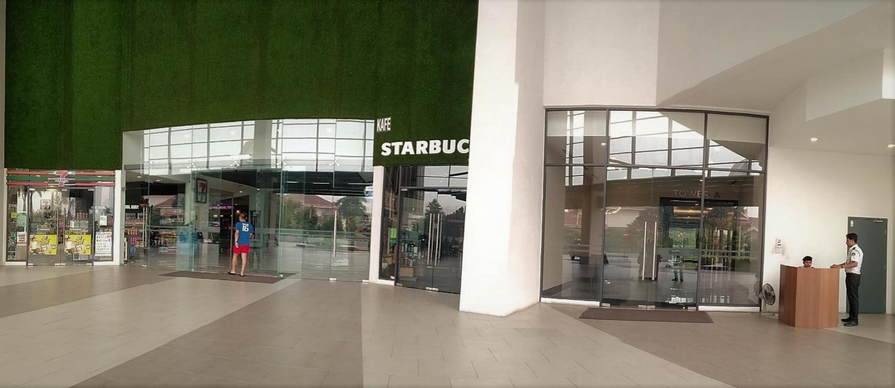 RESORT HOME WITH GOLF AND KLCC CITY VIEW NEAR TO BUKIT JALIL STADIUM & AXIATA ARENA