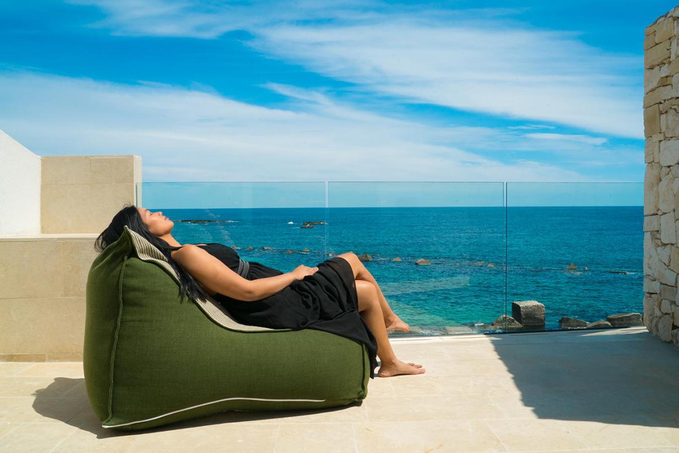Re Dionisio Luxury Suites