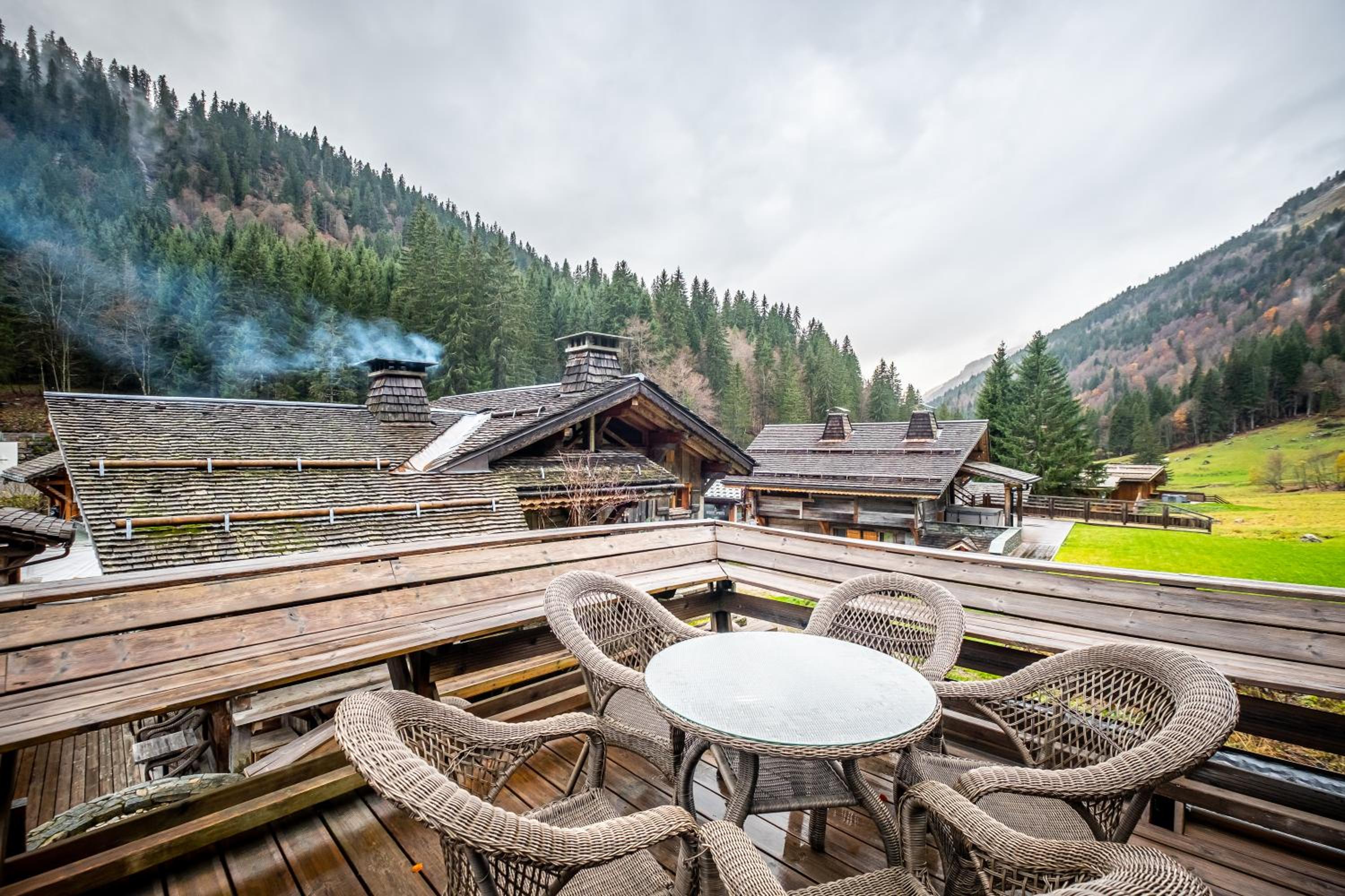 Chalet La Grange à Germaine - Propriétés Mont Amour