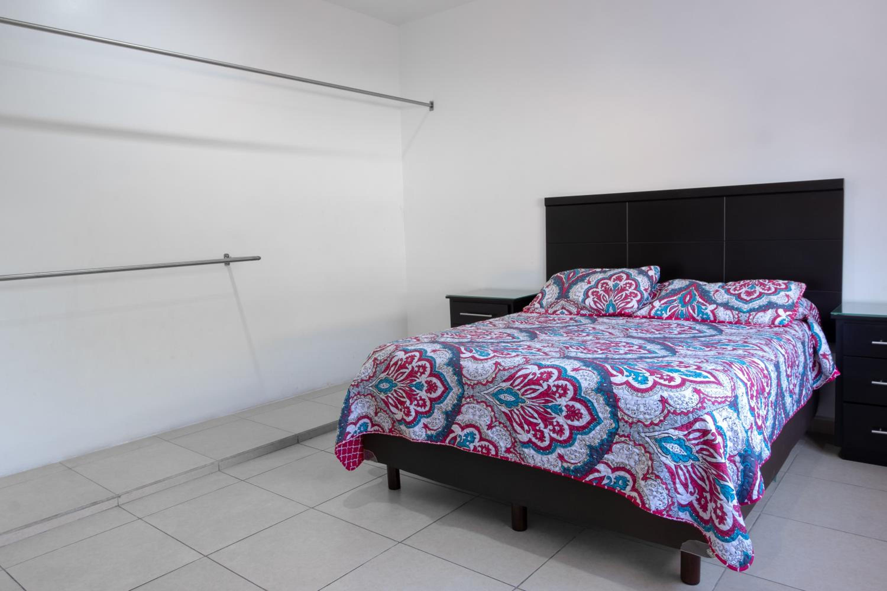 Apartamentos Torre II Condominios - Pet Friendly
