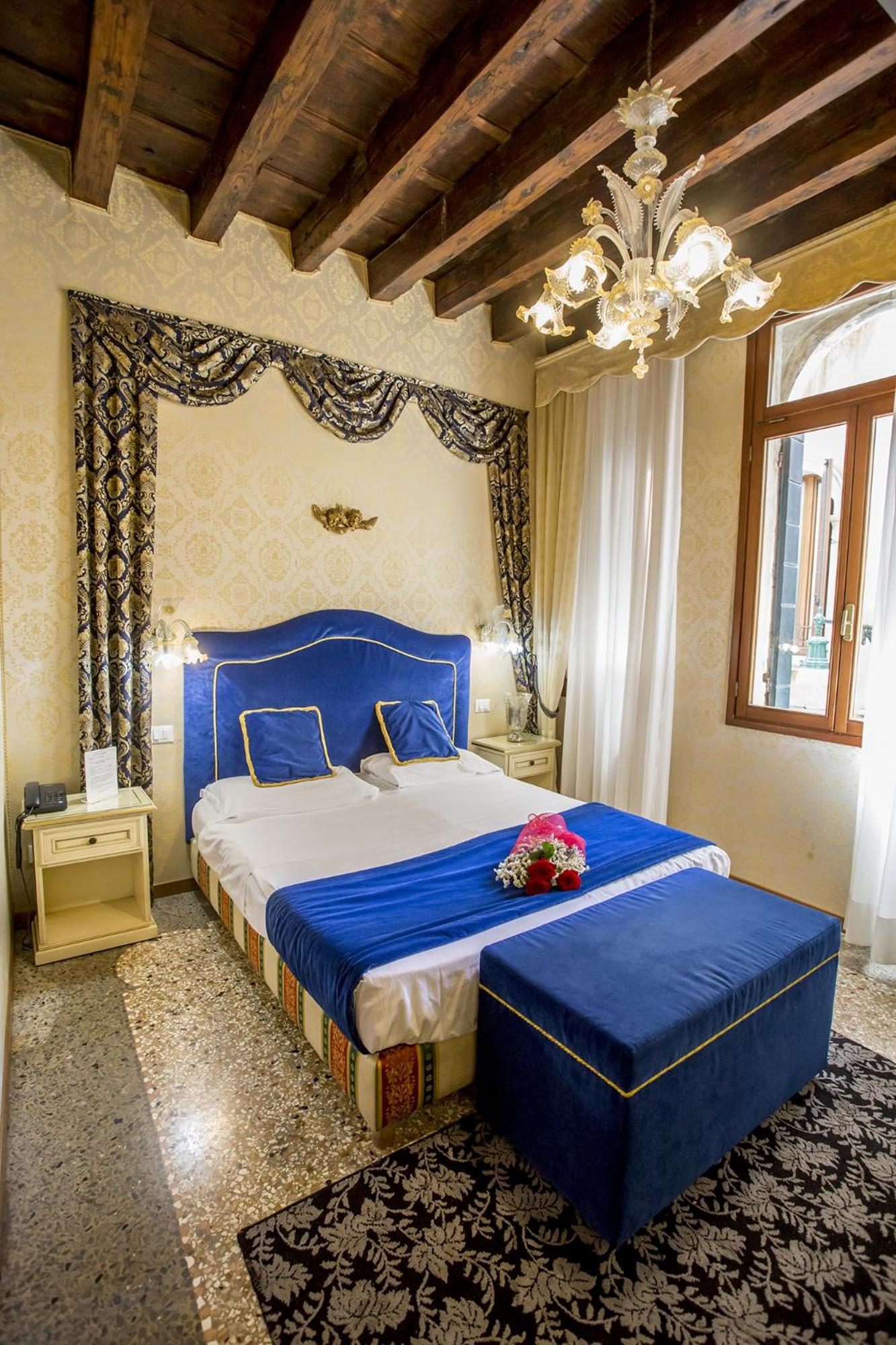 Residenza La Campana