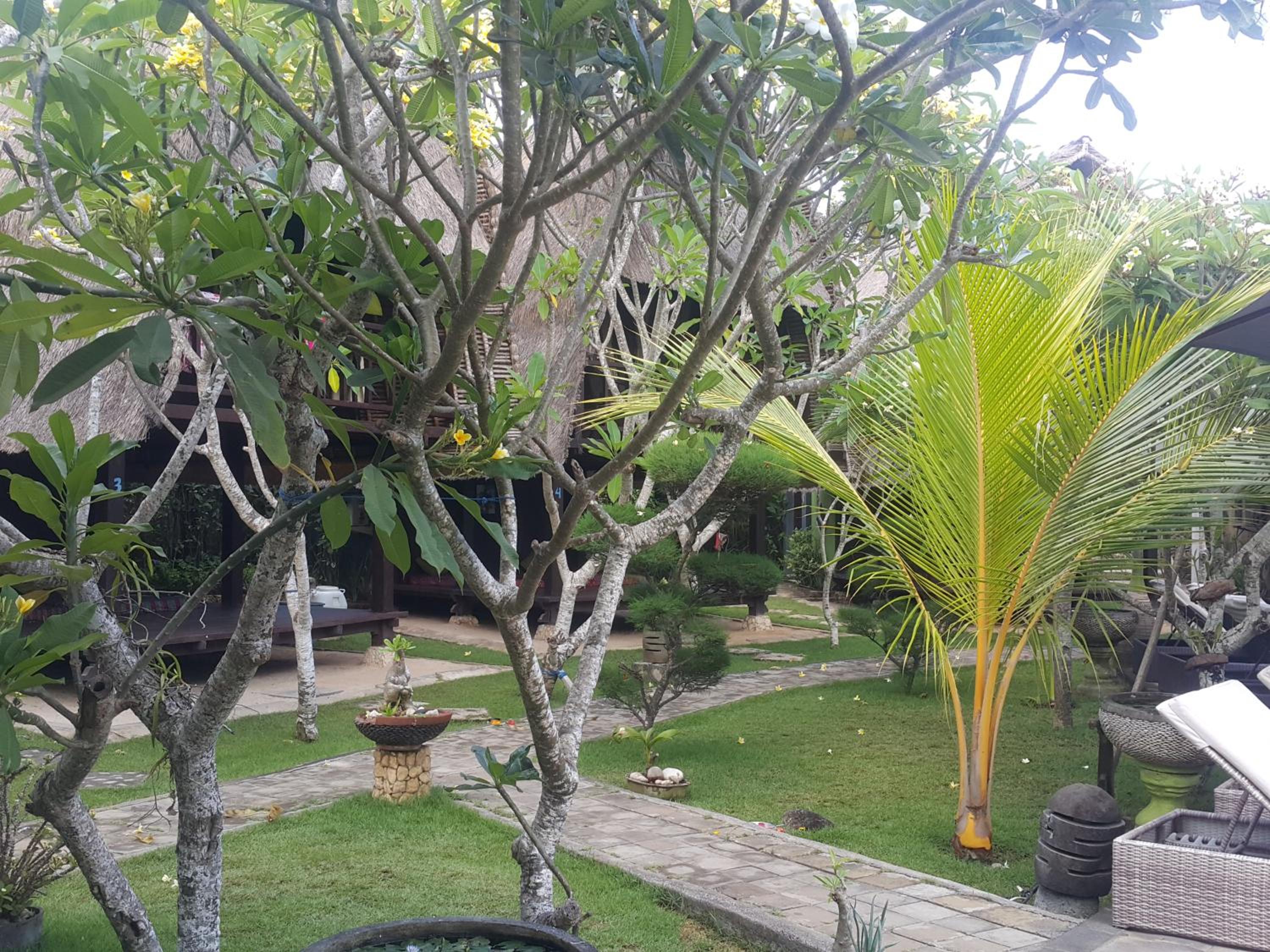 Nanuk's Bungalows