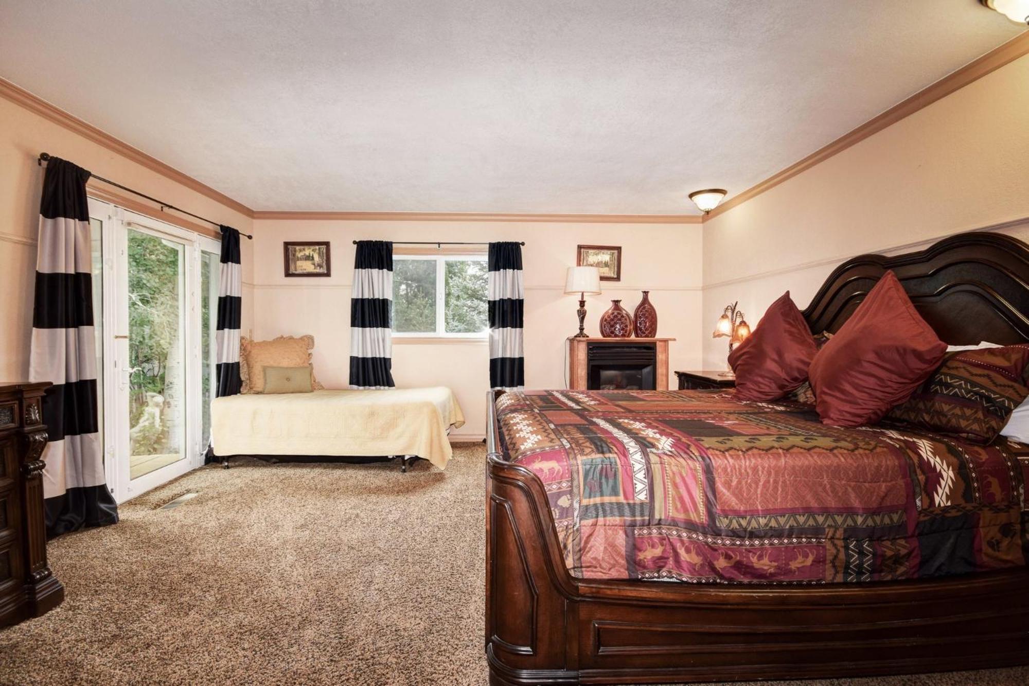 Dreamwood Lodge