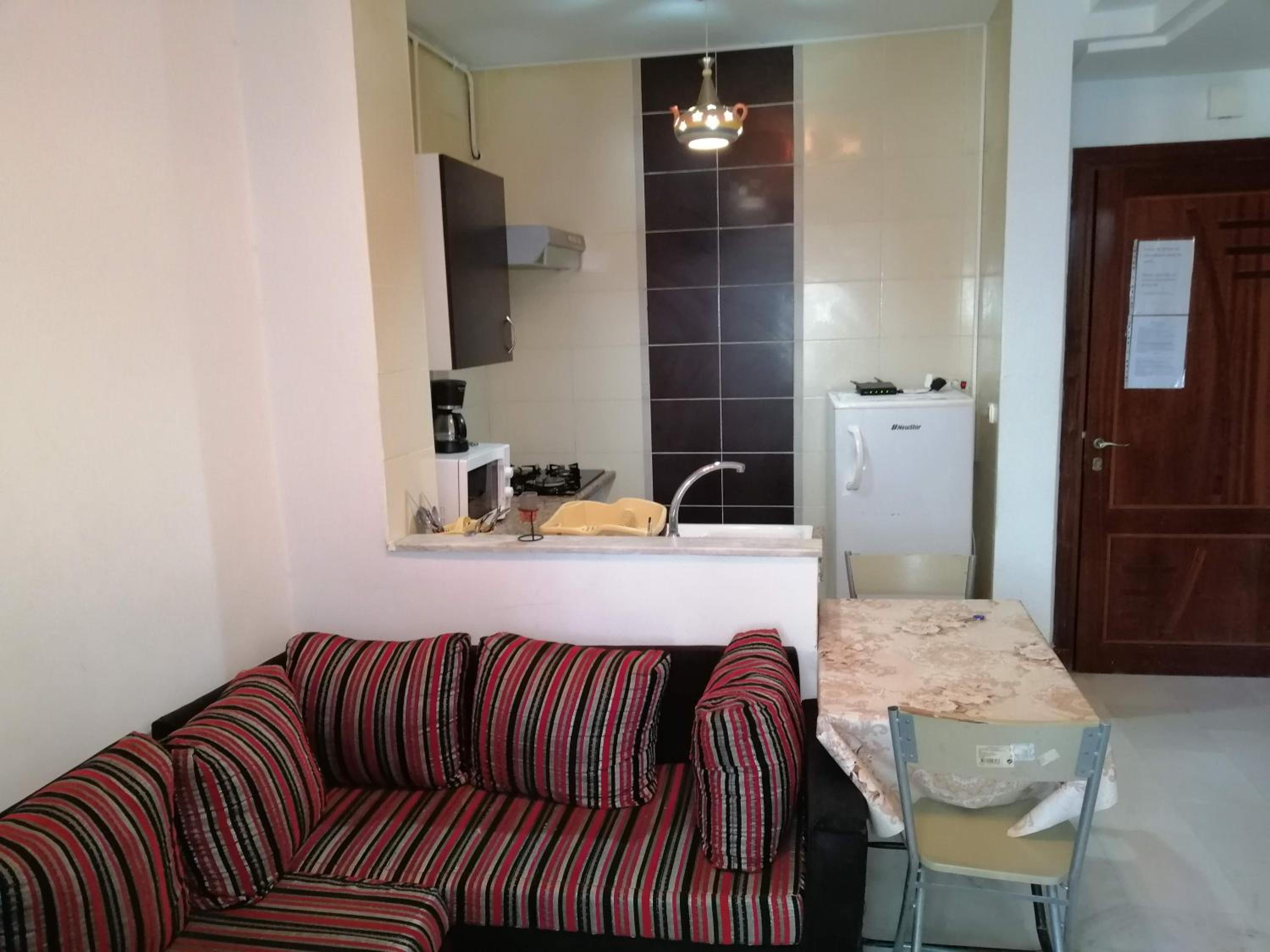 Furnished Short Stay Apartment In Tunis view 4