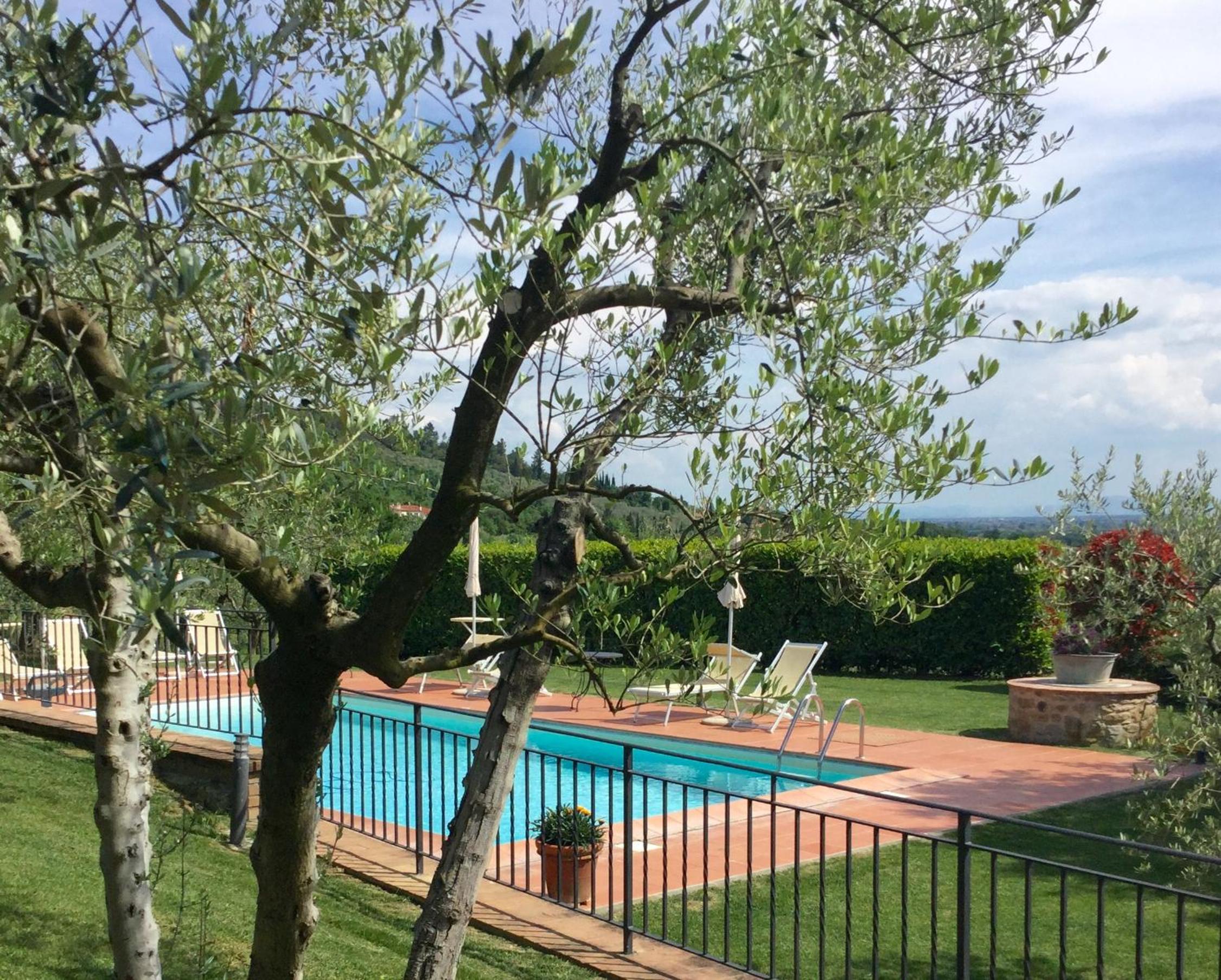 Agriturismo Borgo tra gli Olivi