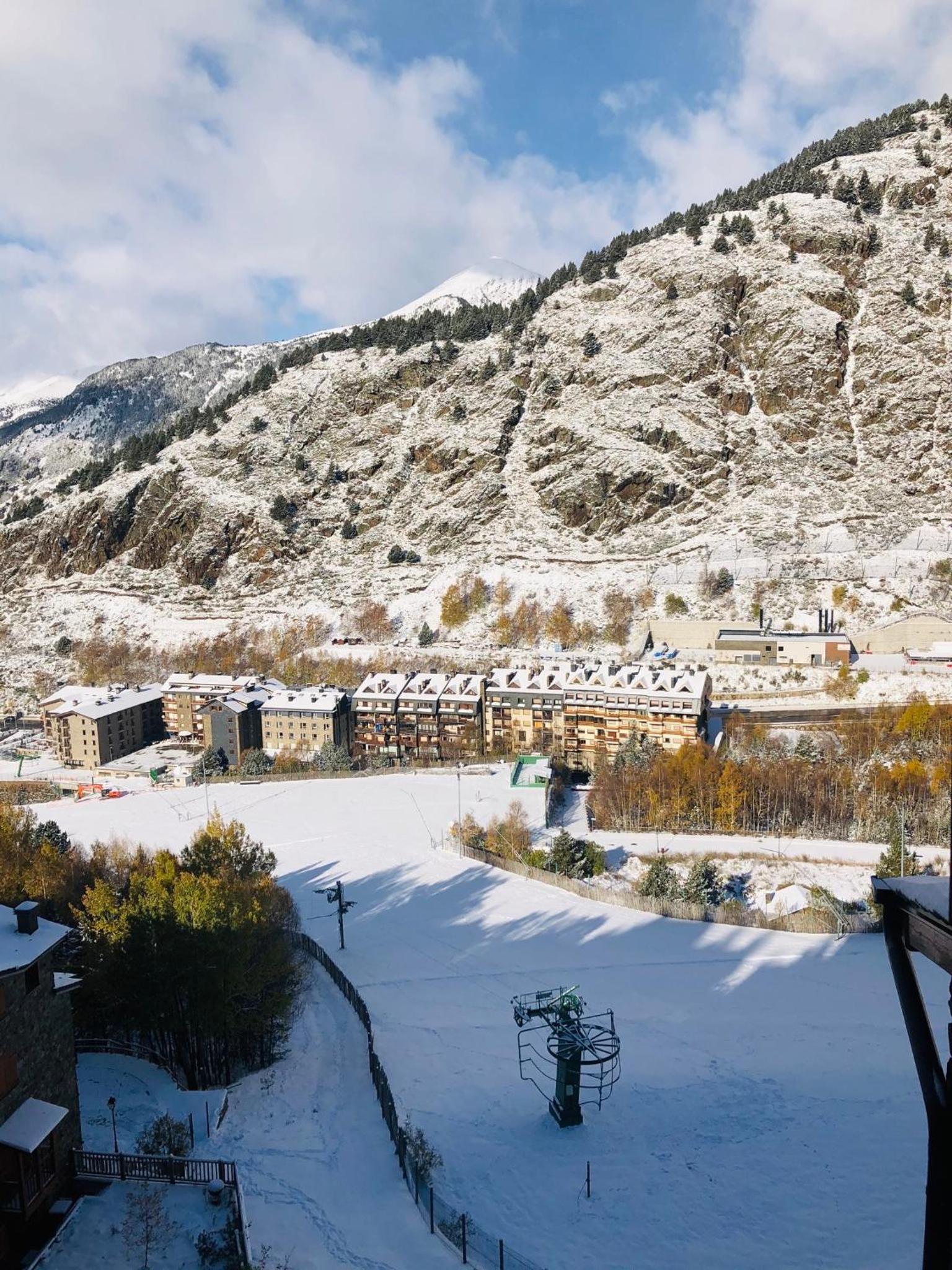 Refugio Amplio con Vistas y Parking I Ski a 1 min I Eslalom