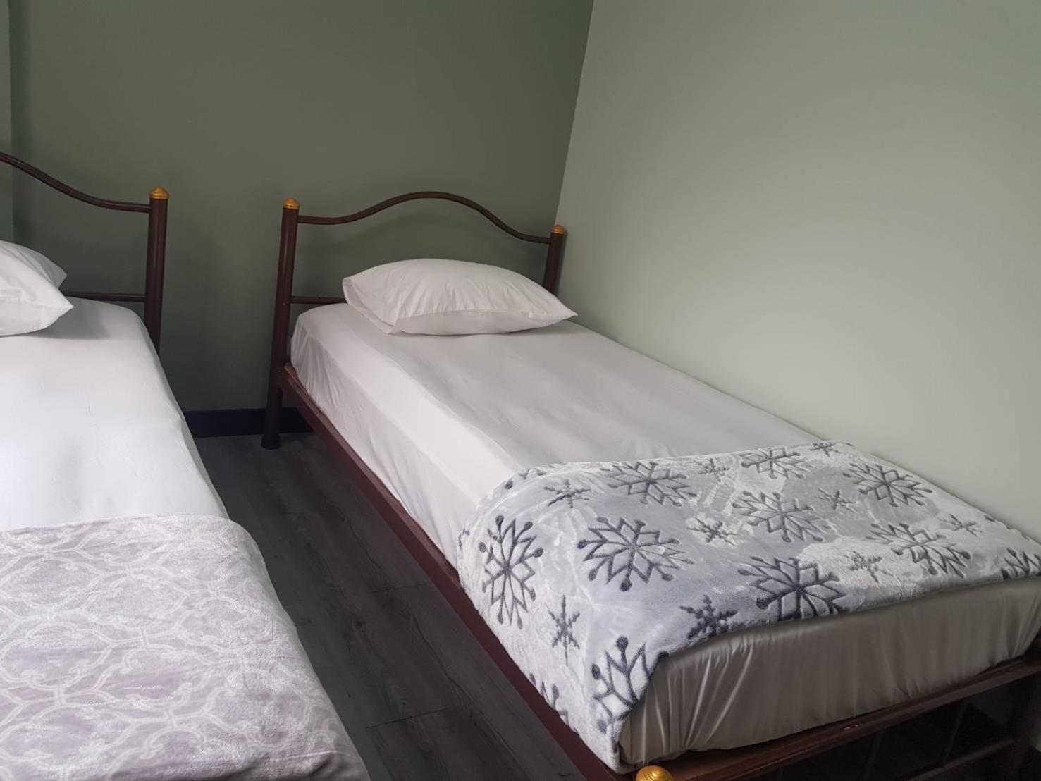 Baan U-Sabai บ้านอยู่สบาย