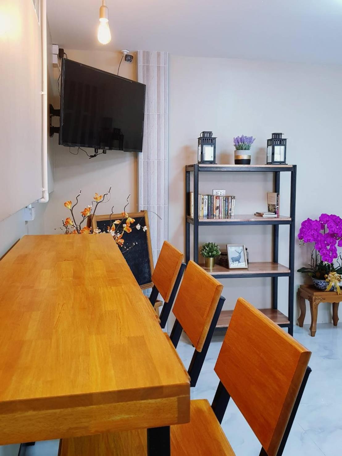 Baan U-Sabai บ้านอยู่สบาย