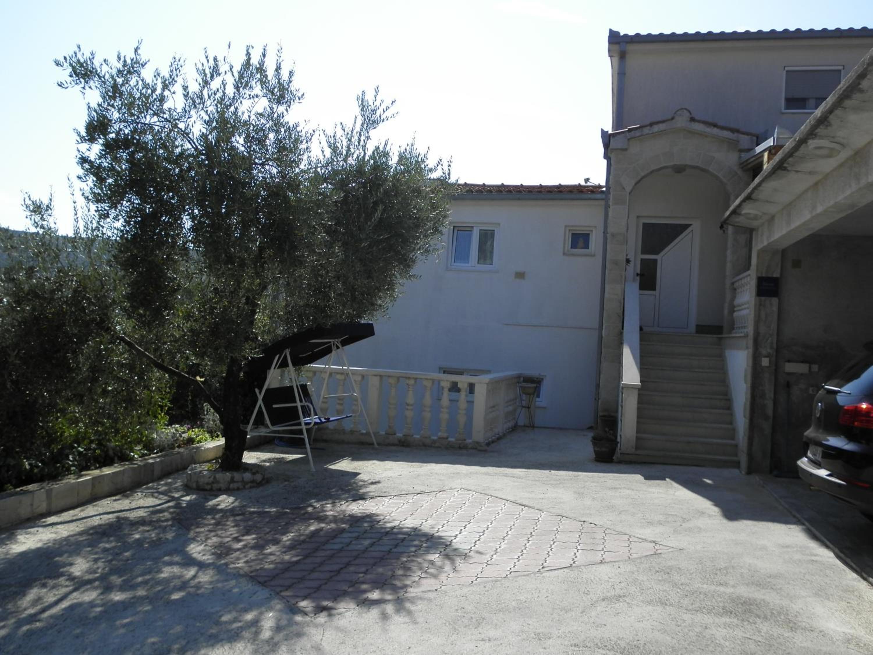 Photo 43