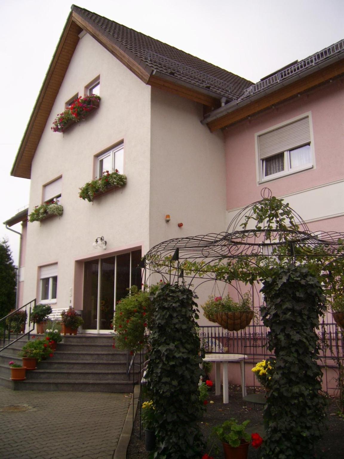 Hotel Kirchner - Property Image 3