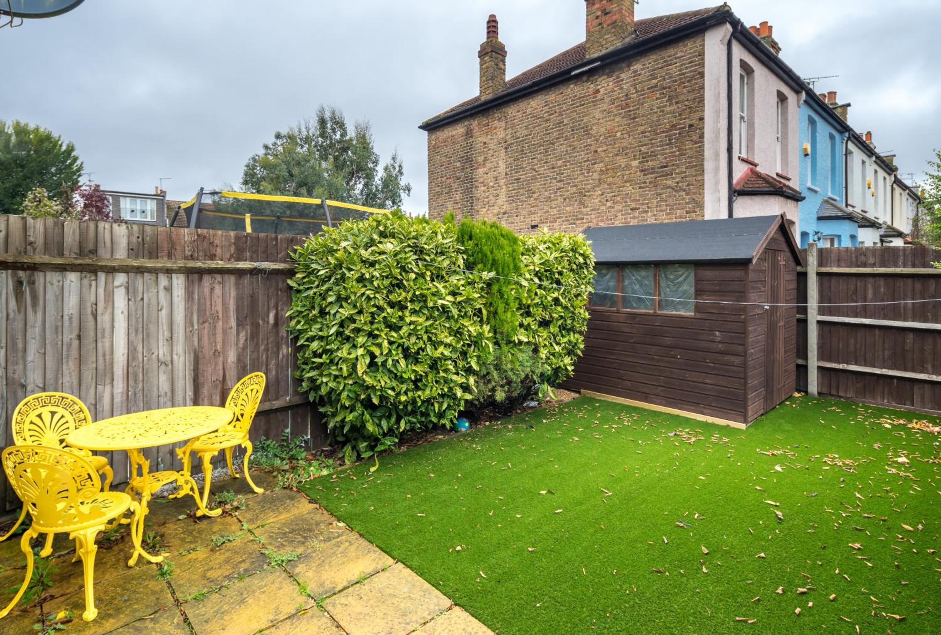 outdoor bbq area