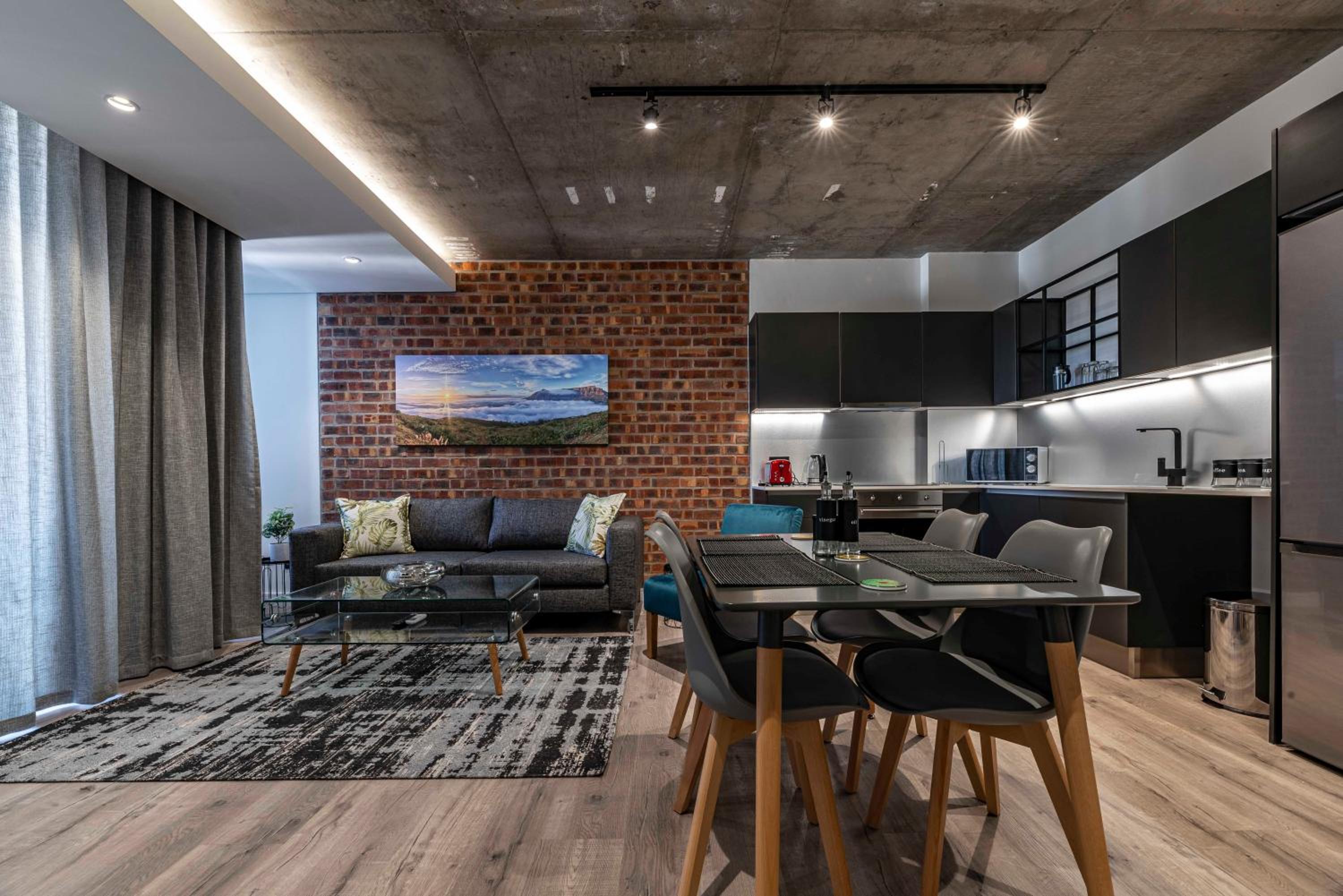 304 The Signature, De Waterkant view 5